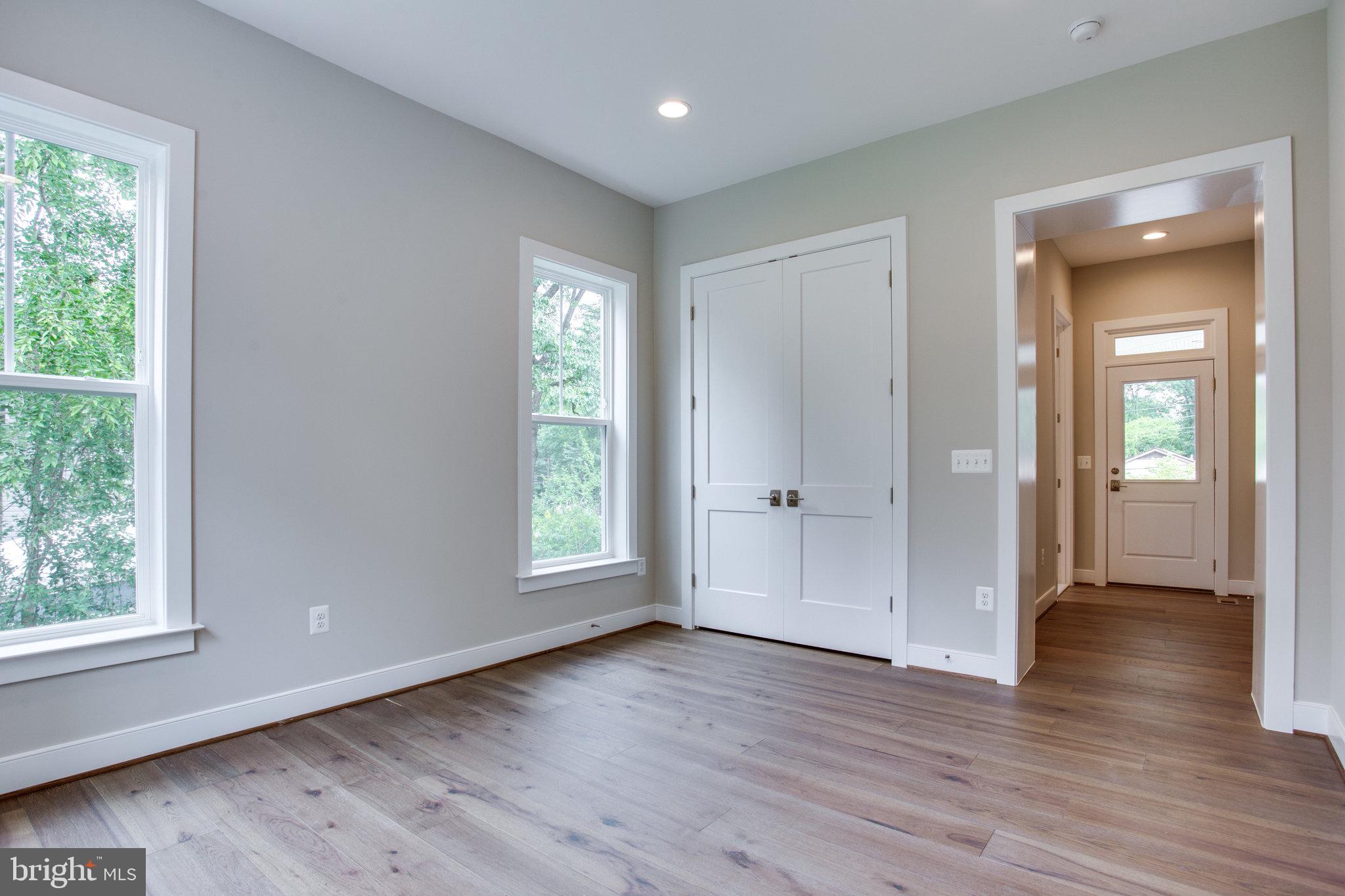 WESTBRIAR COUNTRY CLUB ESTATES - Residential