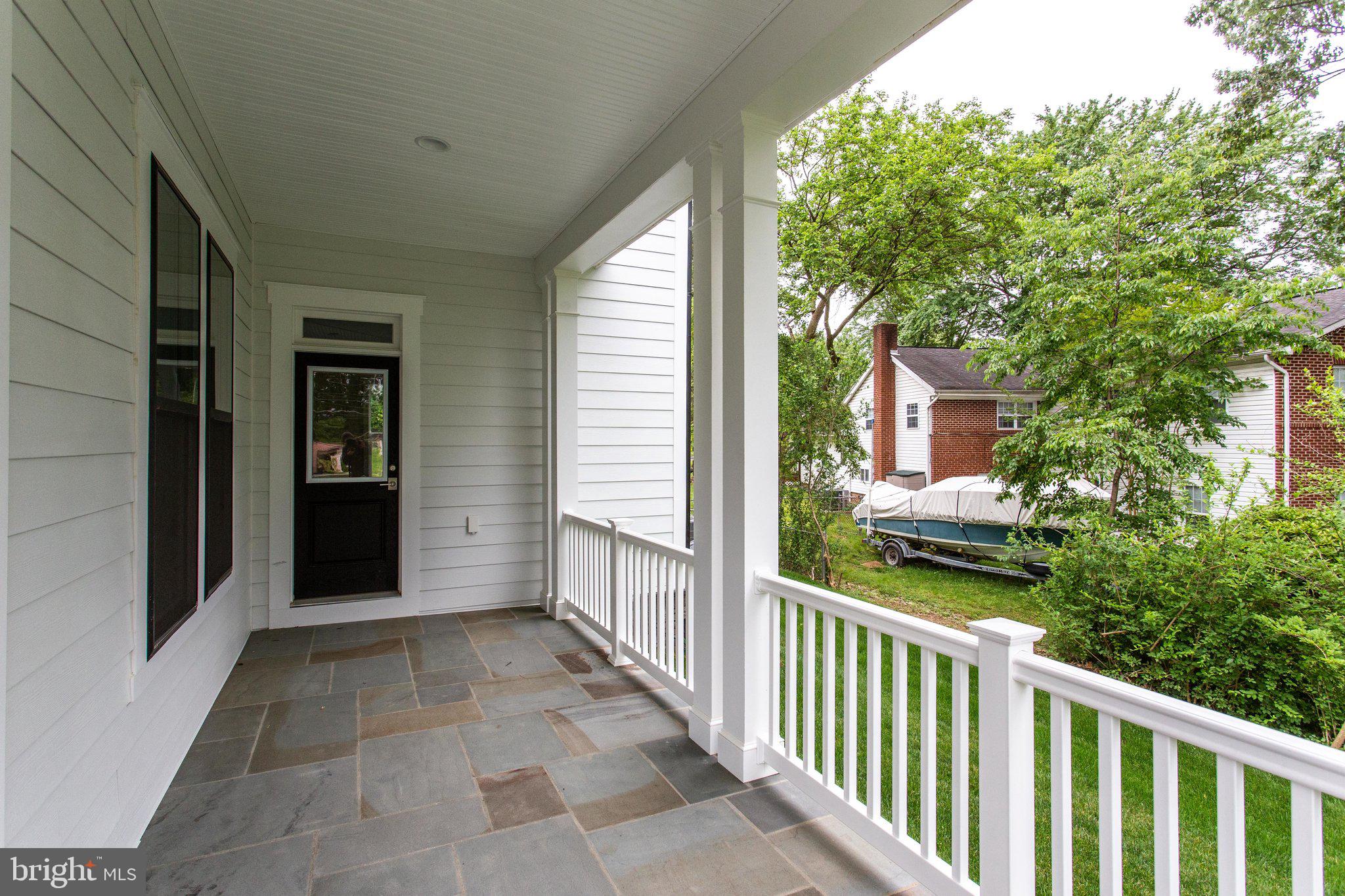 WESTBRIAR COUNTRY CLUB ESTATES - Residential