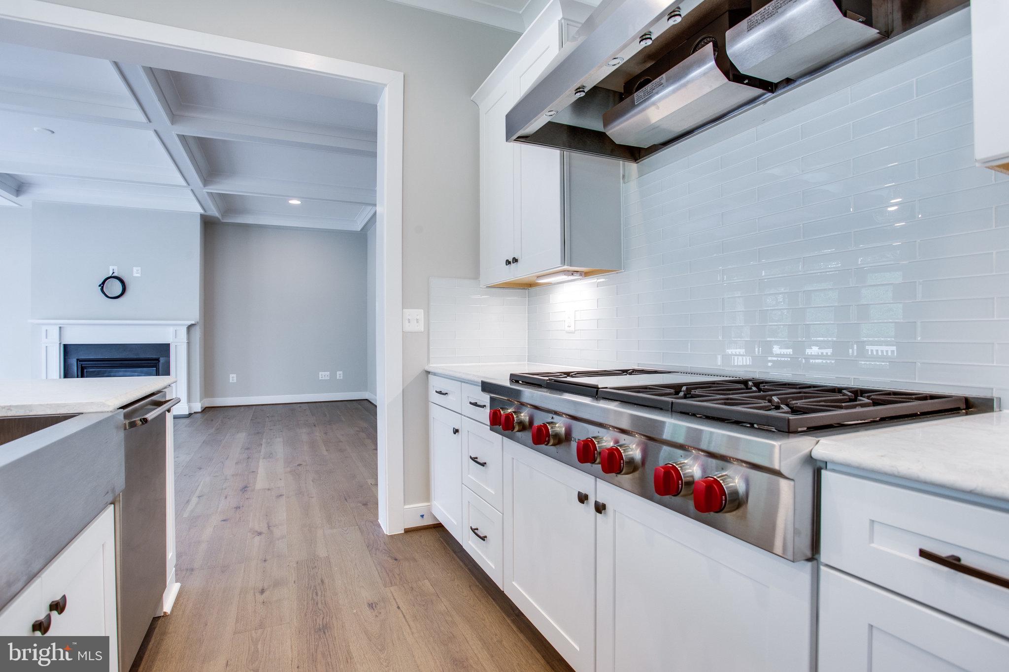 WESTBRIAR COUNTRY CLUB ESTATES - Residential