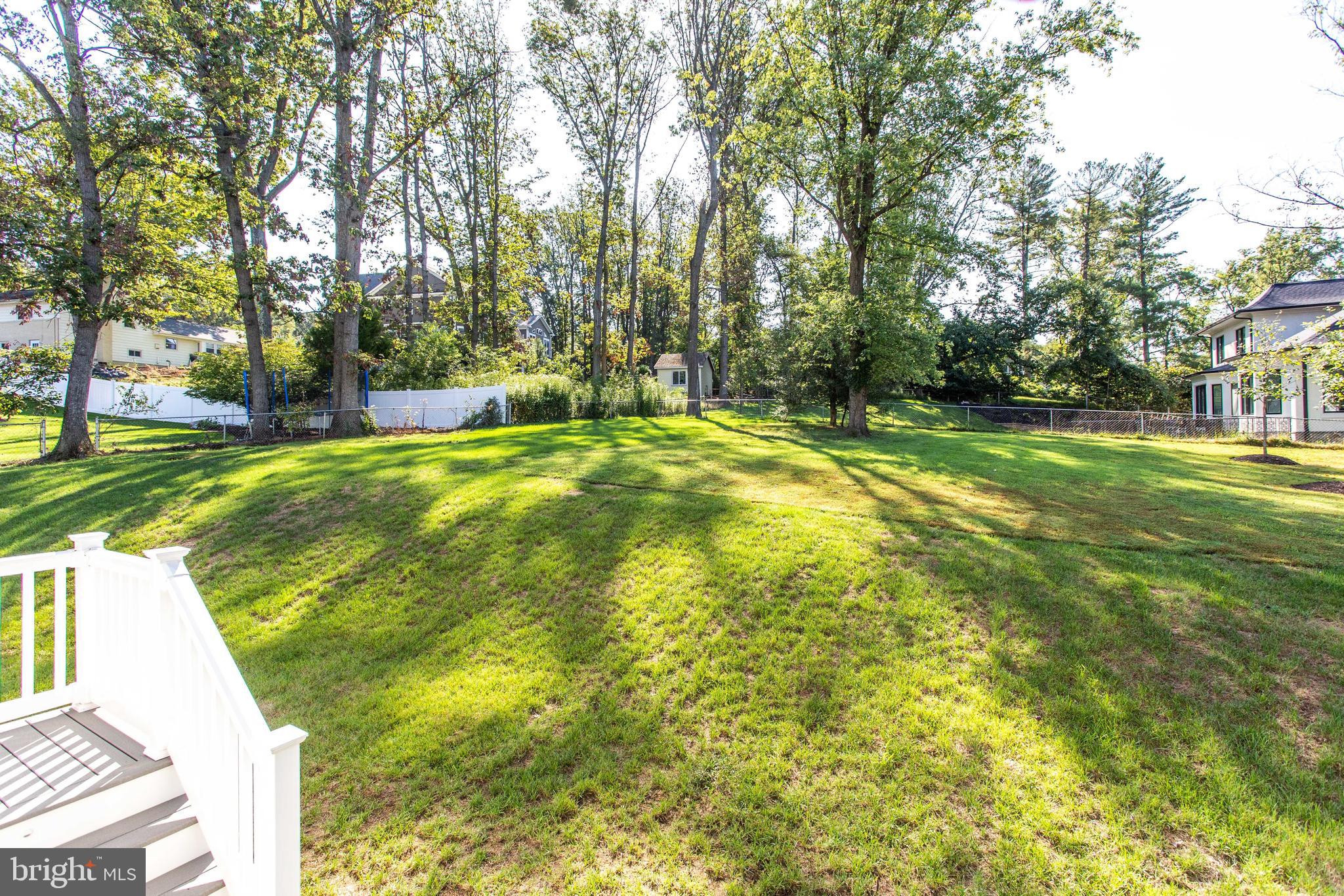 WESTBRIAR COUNTRY CLUB ESTATES - Residential