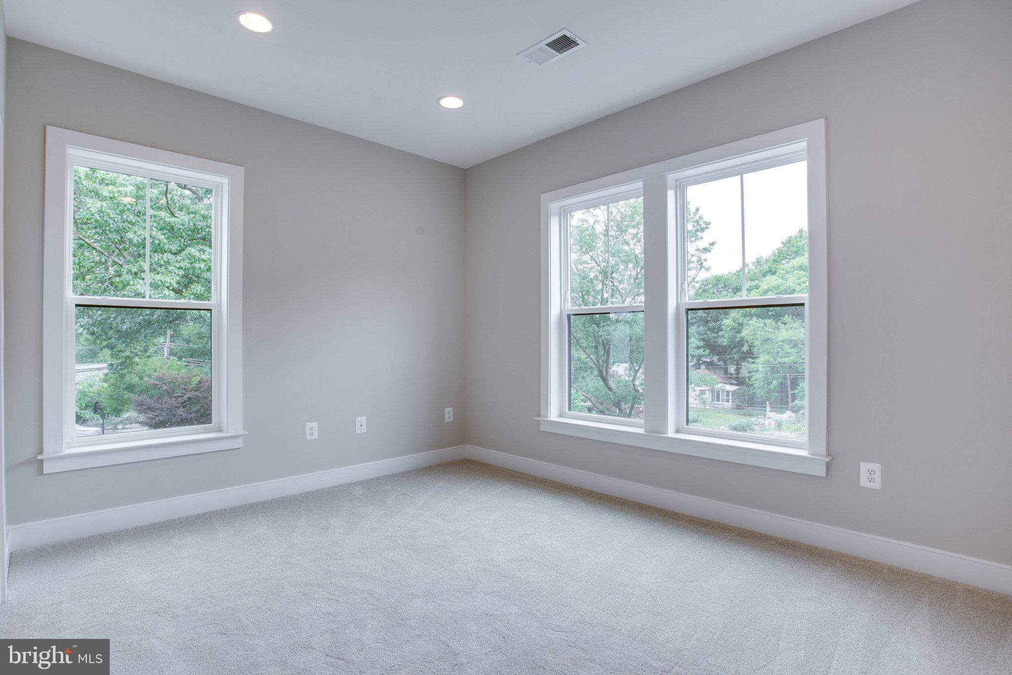 WESTBRIAR COUNTRY CLUB ESTATES - Residential