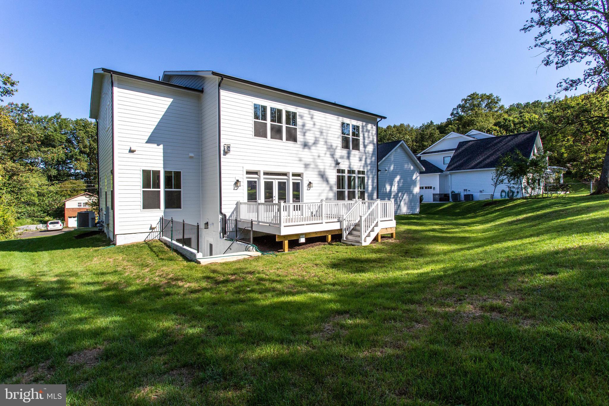 WESTBRIAR COUNTRY CLUB ESTATES - Residential