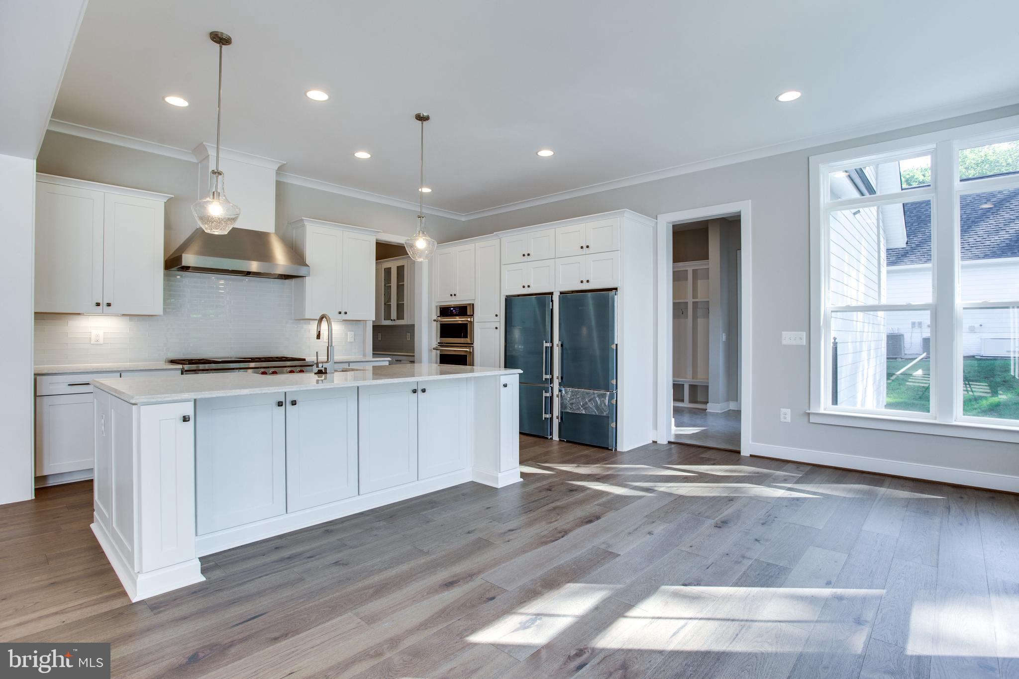 WESTBRIAR COUNTRY CLUB ESTATES - Residential