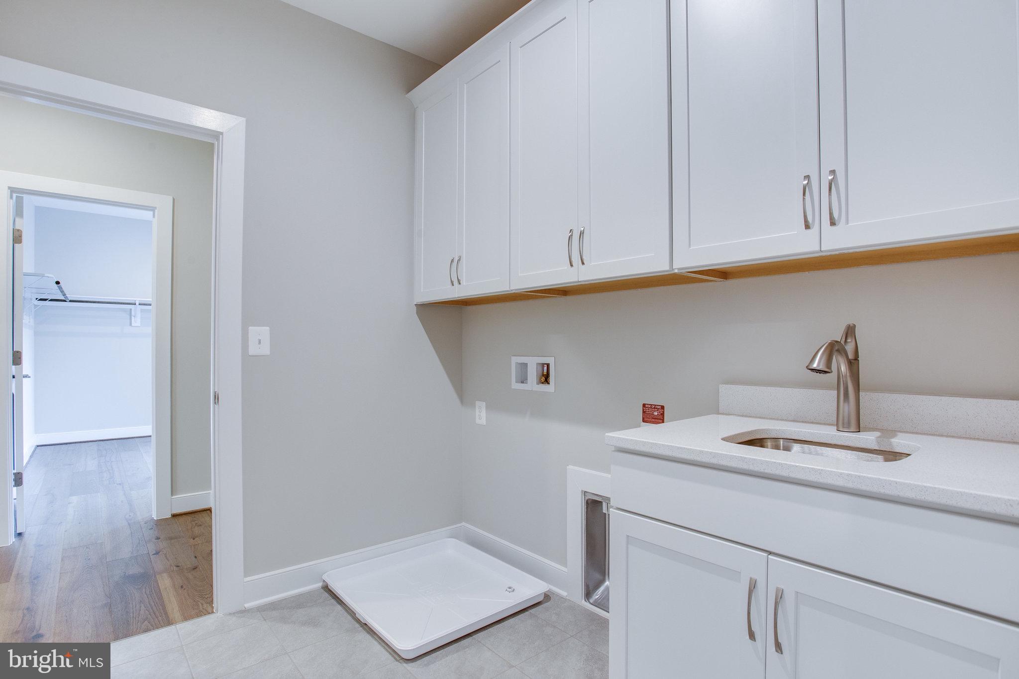 WESTBRIAR COUNTRY CLUB ESTATES - Residential