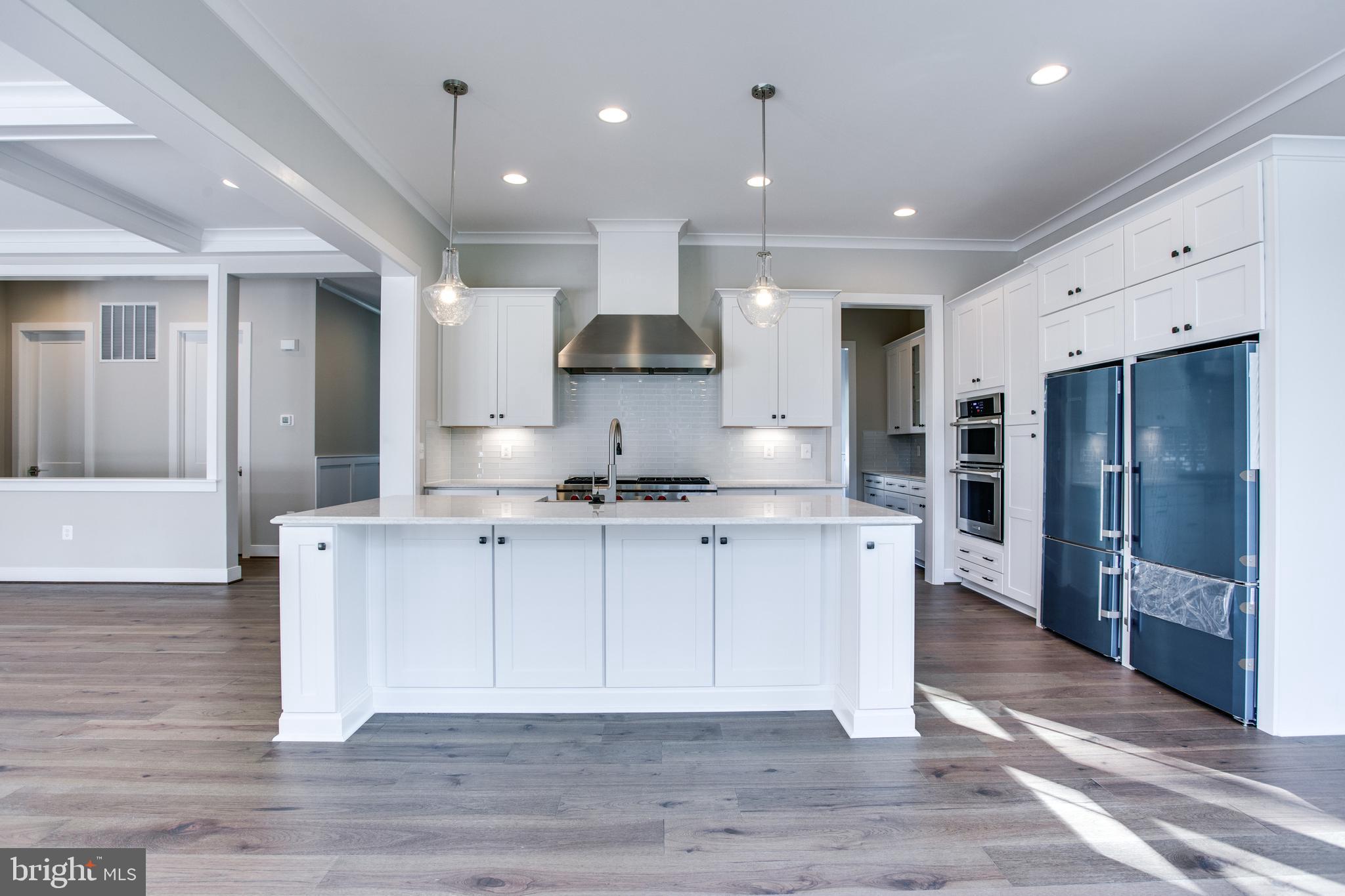 WESTBRIAR COUNTRY CLUB ESTATES - Residential