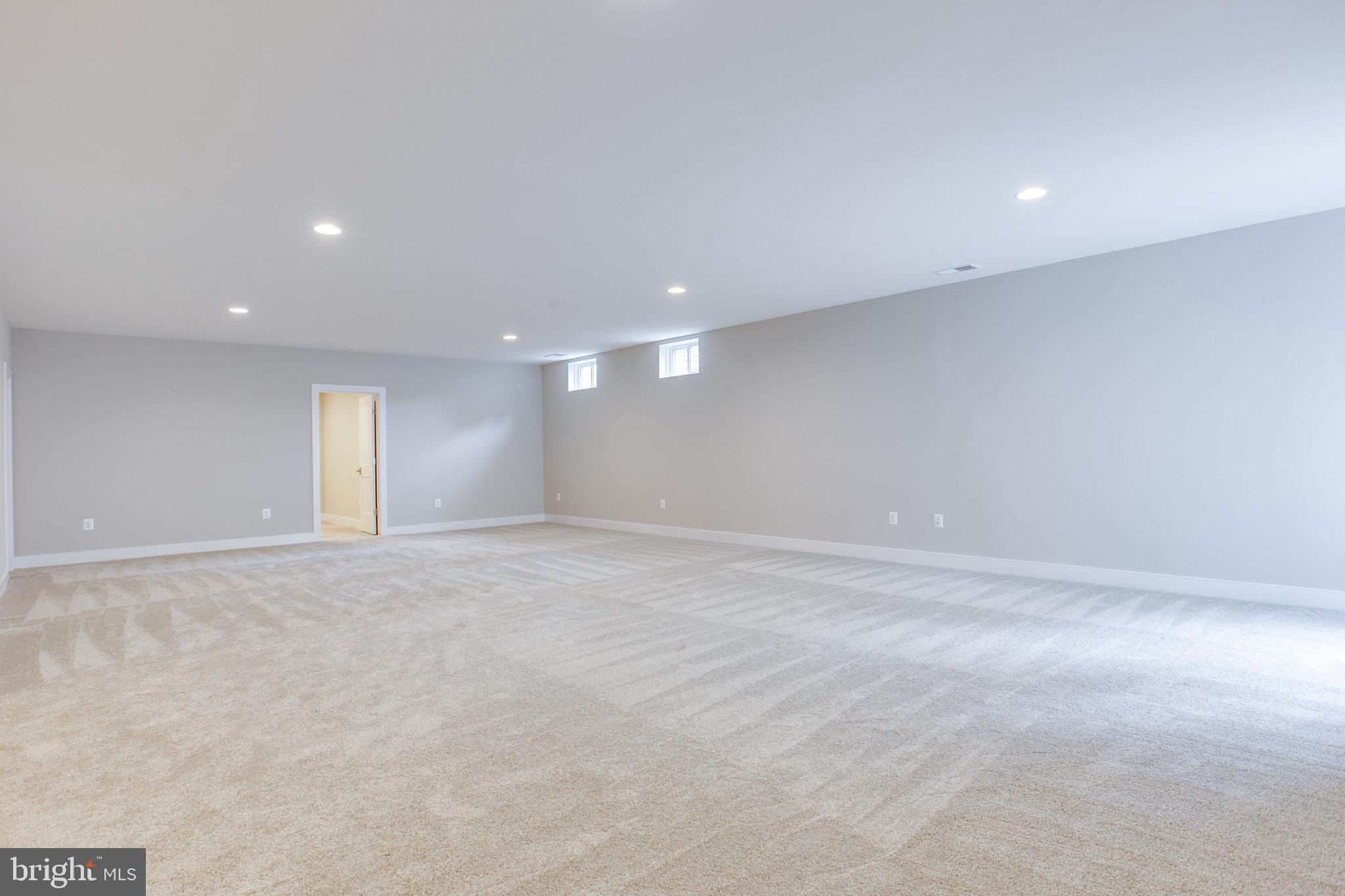 WESTBRIAR COUNTRY CLUB ESTATES - Residential