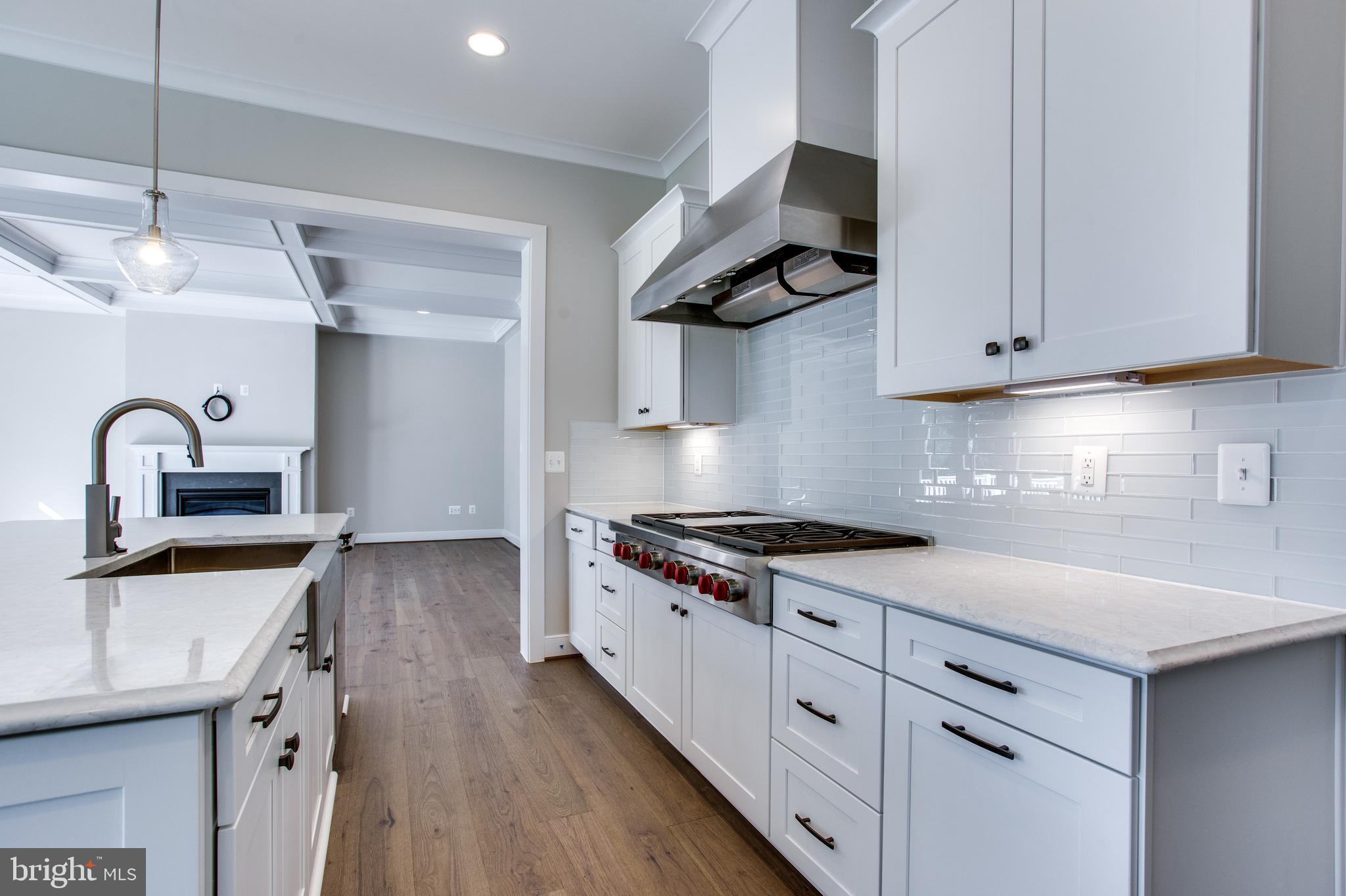 WESTBRIAR COUNTRY CLUB ESTATES - Residential