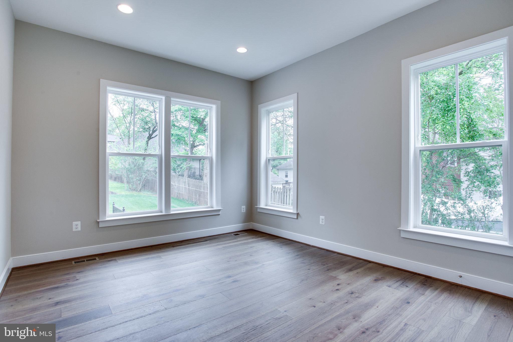 WESTBRIAR COUNTRY CLUB ESTATES - Residential