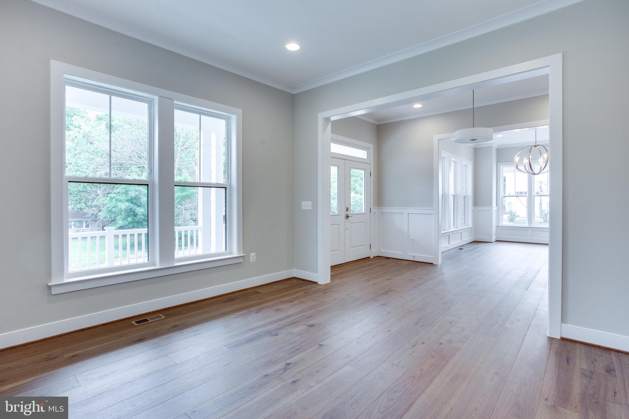 WESTBRIAR COUNTRY CLUB ESTATES - Residential