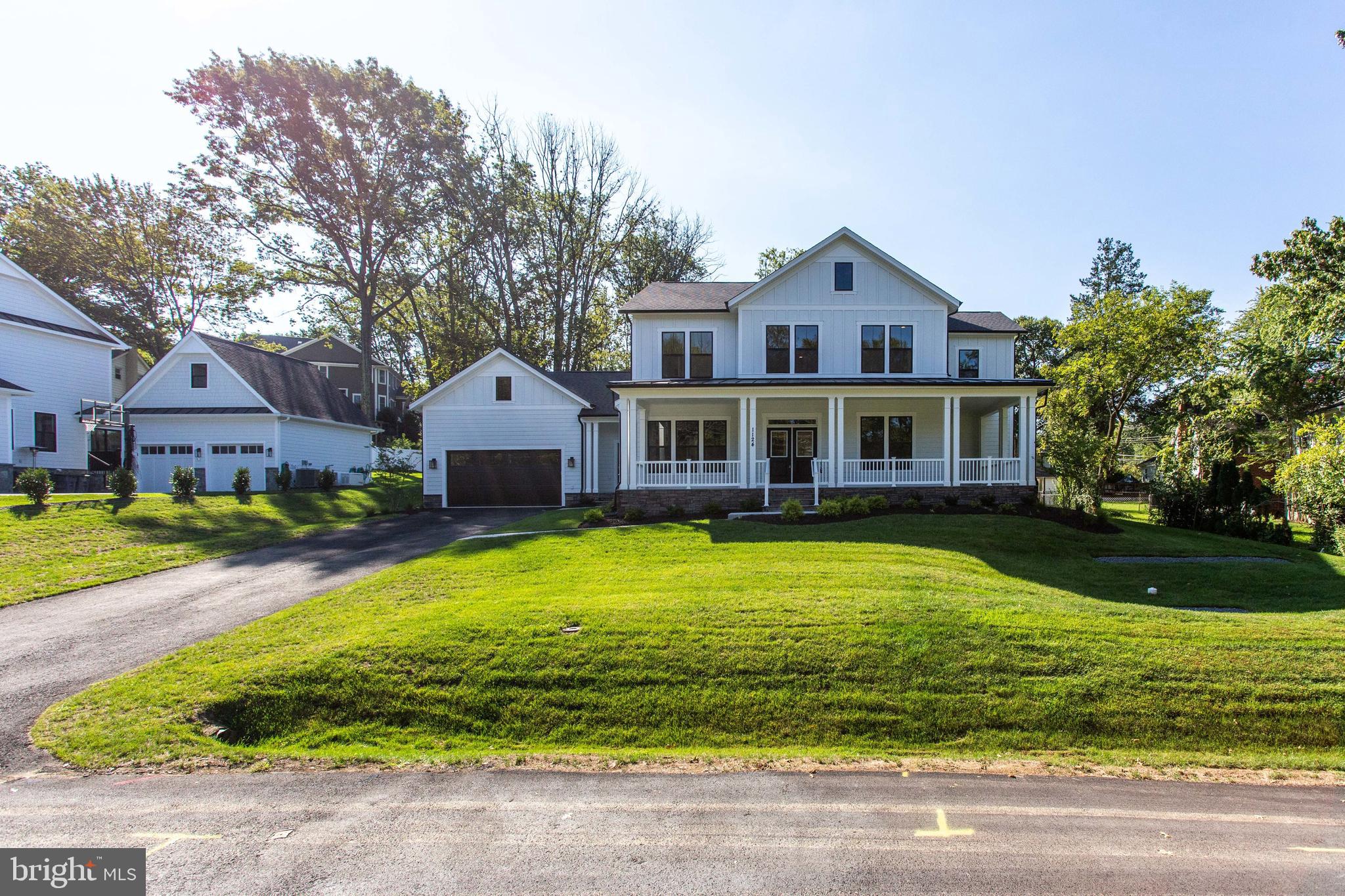 WESTBRIAR COUNTRY CLUB ESTATES - Residential