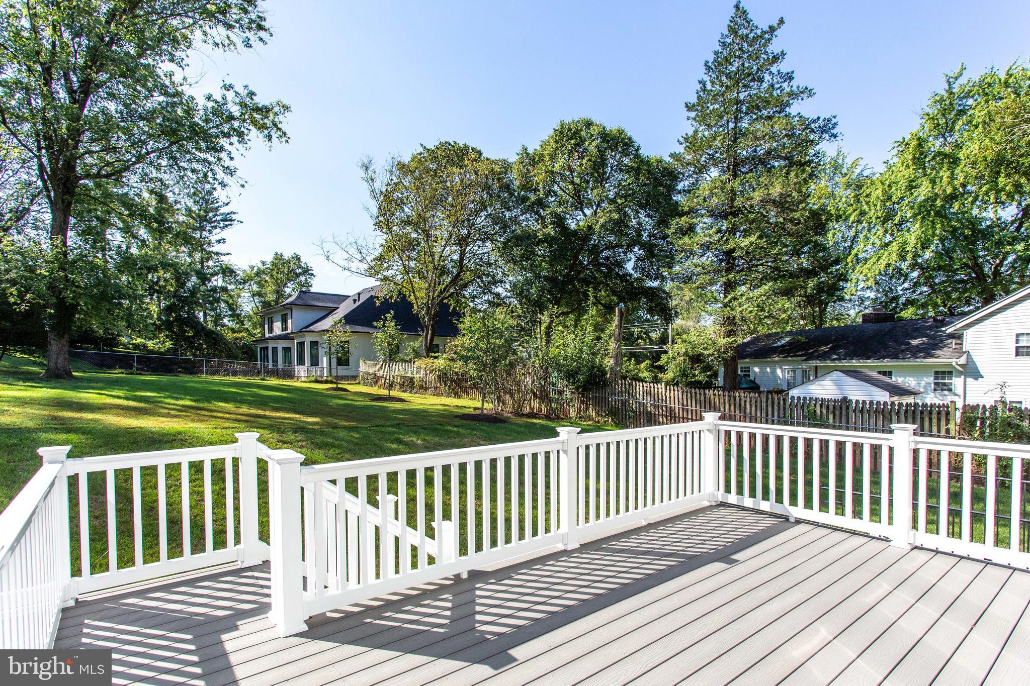 WESTBRIAR COUNTRY CLUB ESTATES - Residential