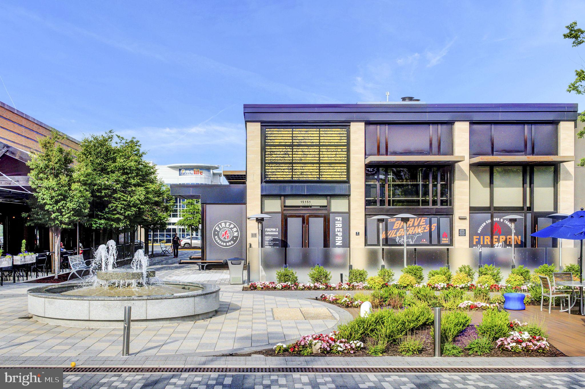 POTOMAC POINTE CONDOMINI - Residential