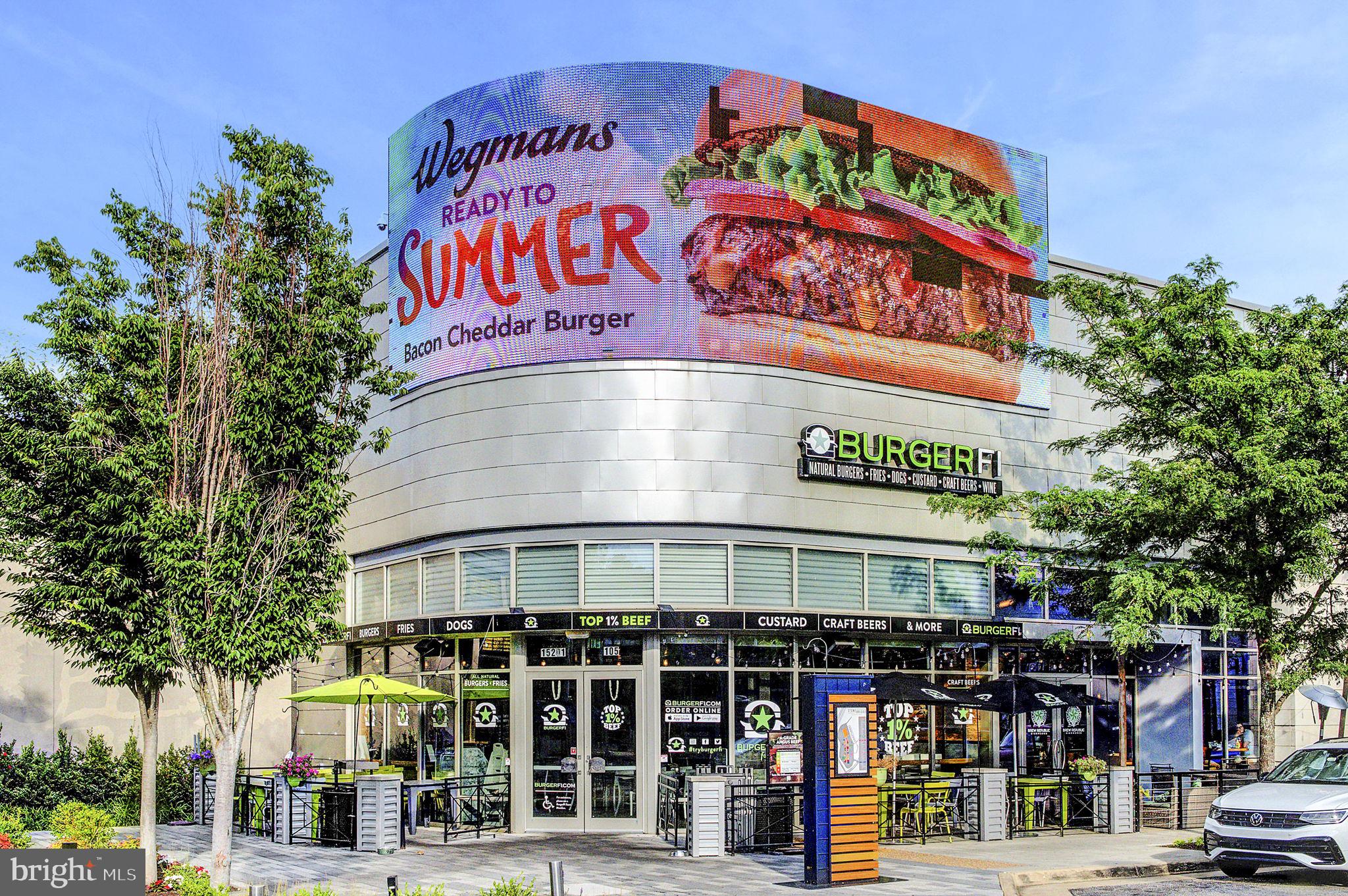 POTOMAC POINTE CONDOMINI - Residential