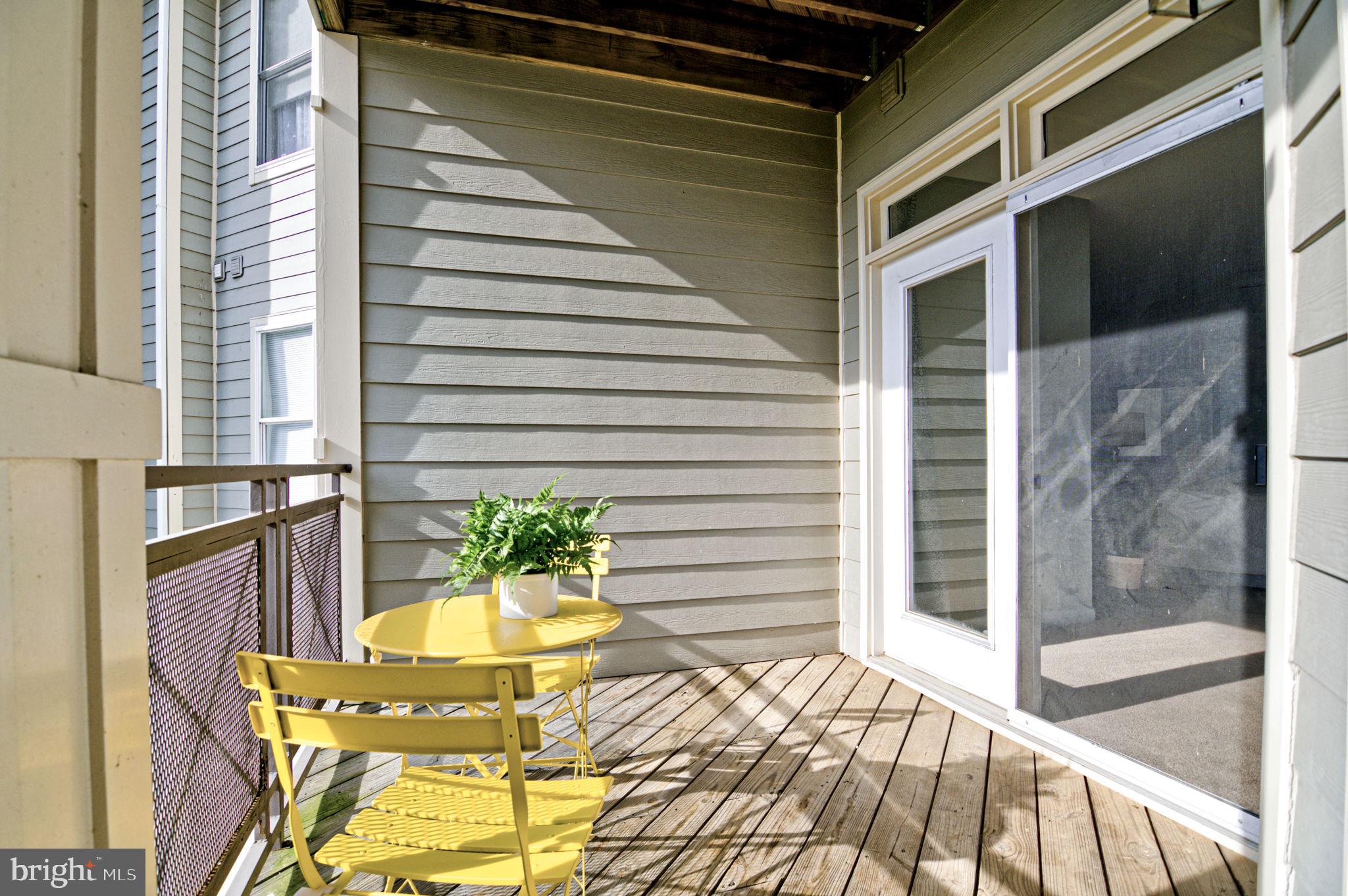 POTOMAC POINTE CONDOMINI - Residential