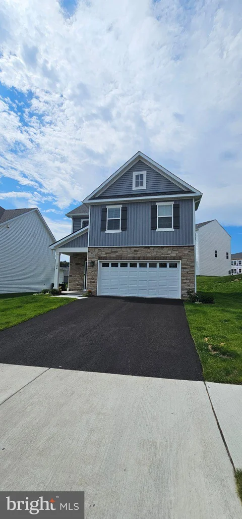 124 Mascouten, Winchester, VA MLS: VAFV2044294