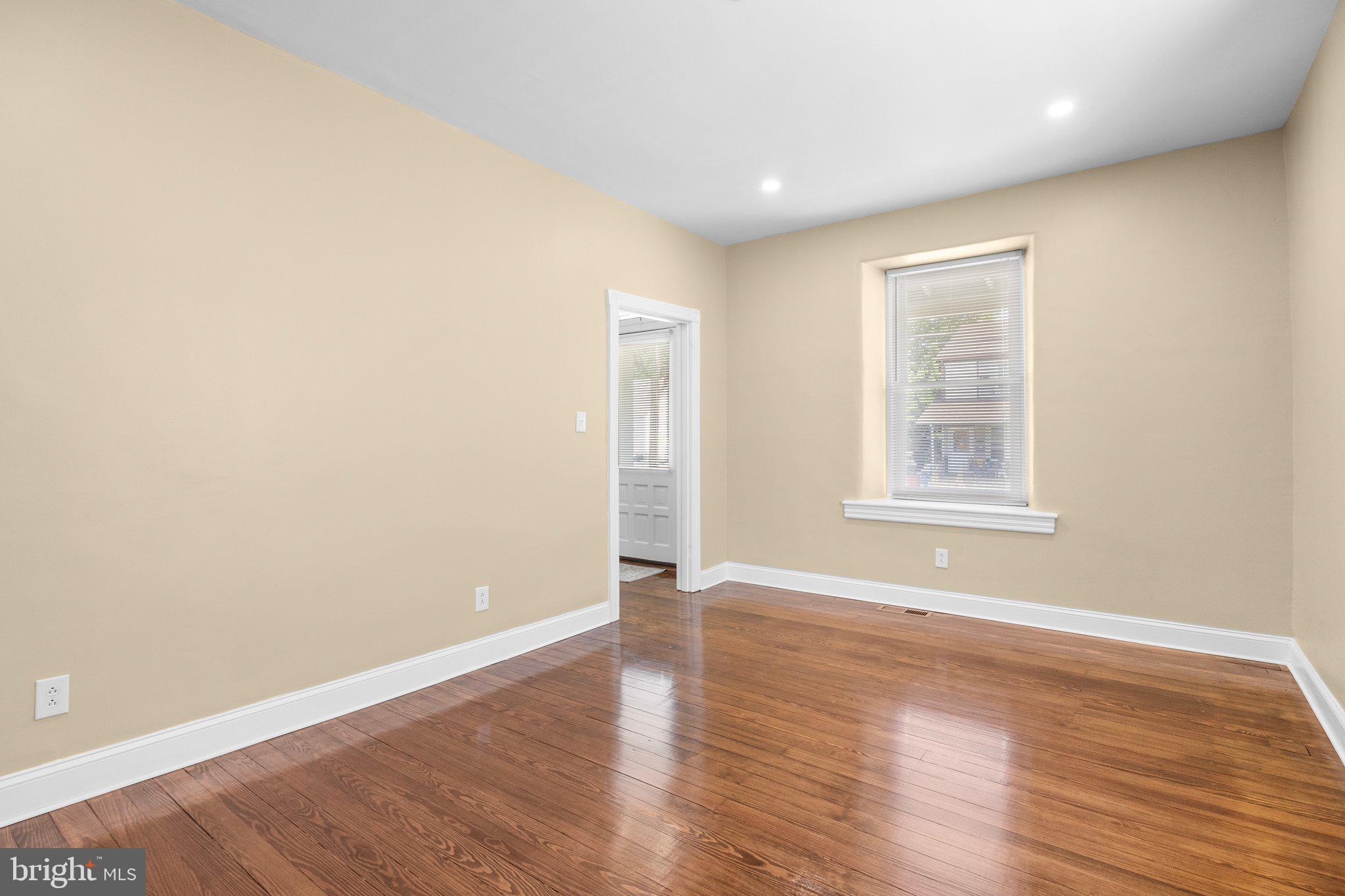 ROCKLEDGE - Residential