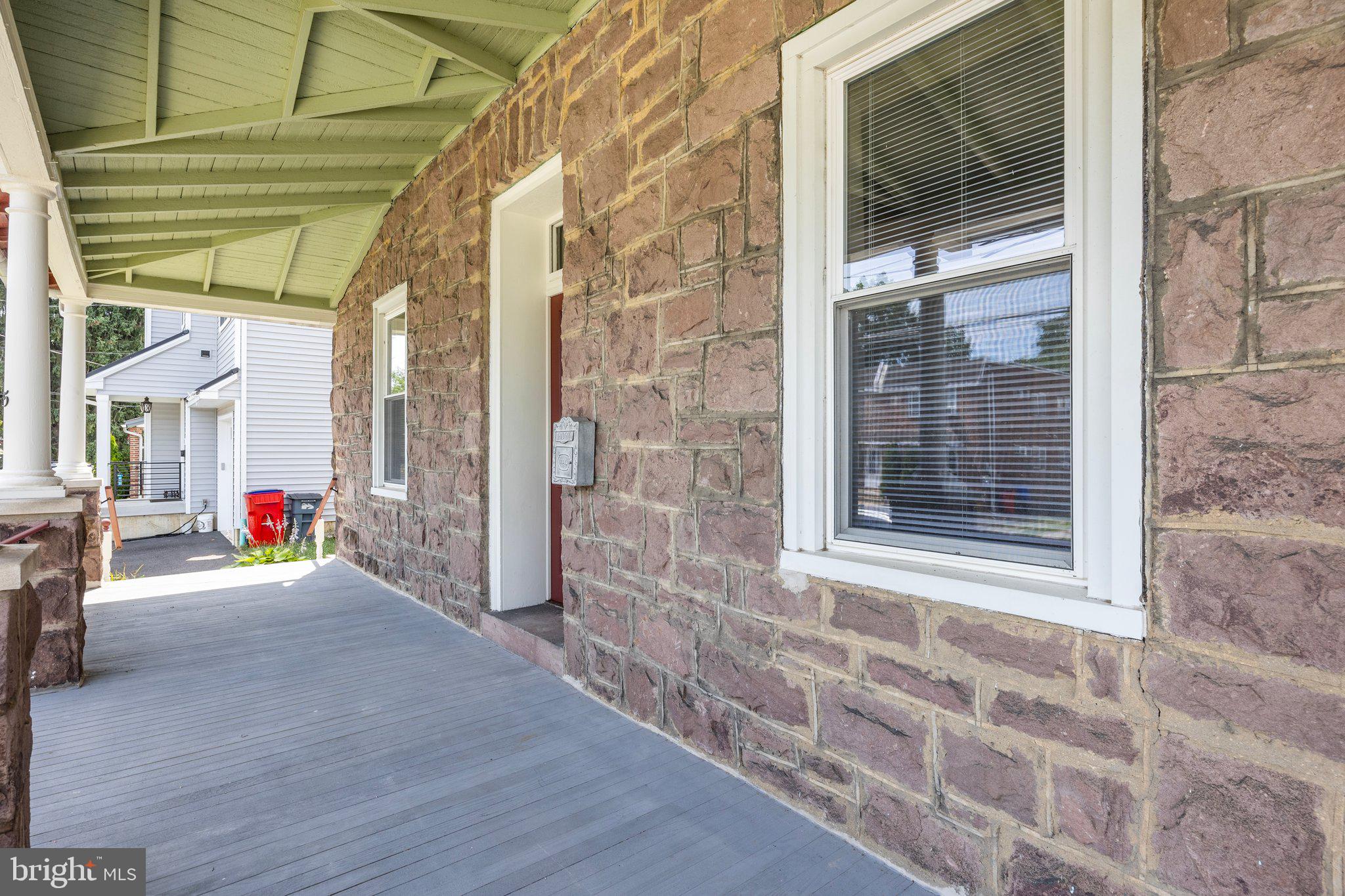 ROCKLEDGE - Residential