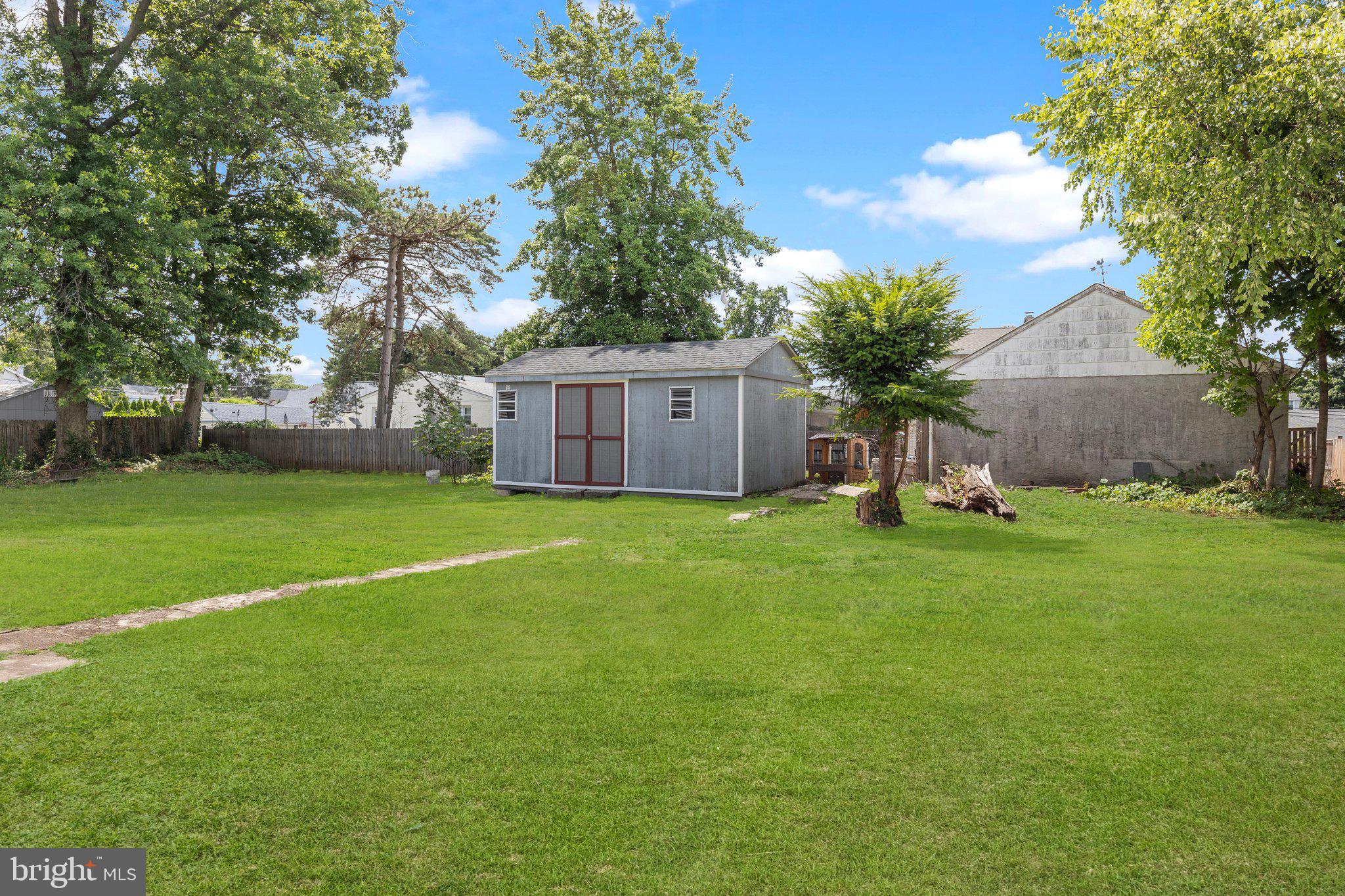 ROCKLEDGE - Residential