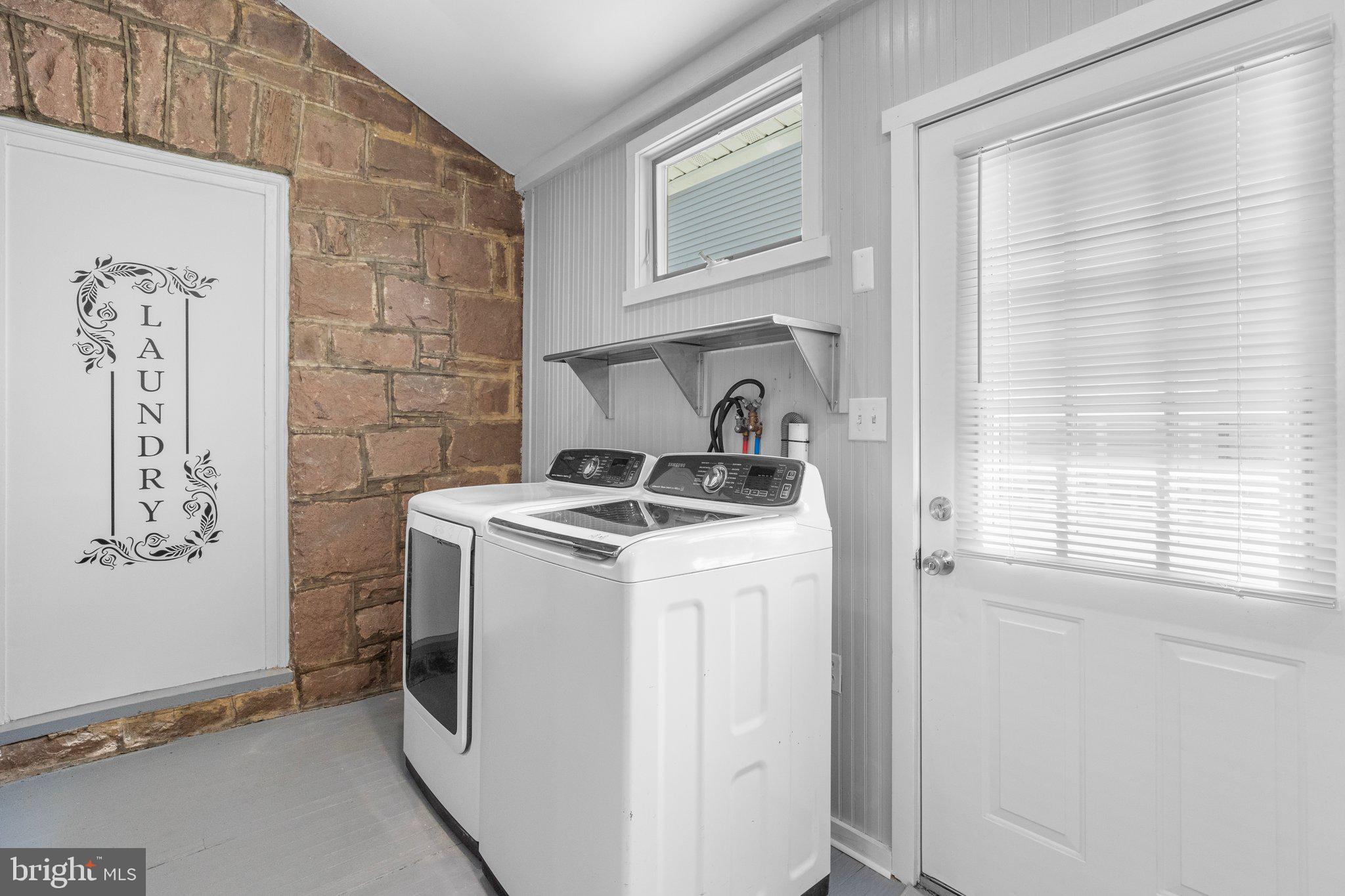 ROCKLEDGE - Residential