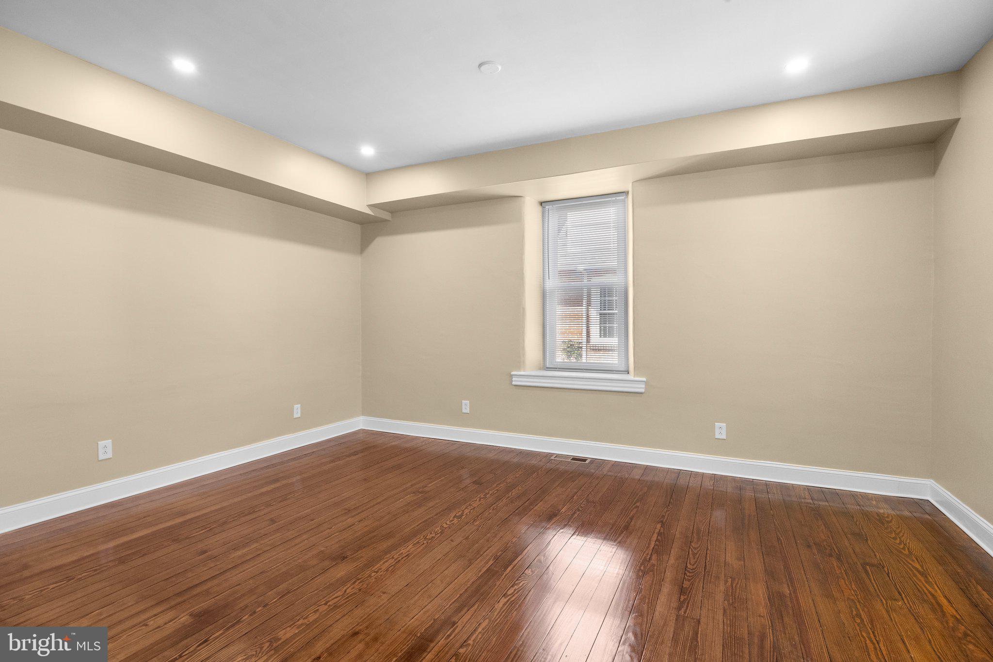 ROCKLEDGE - Residential