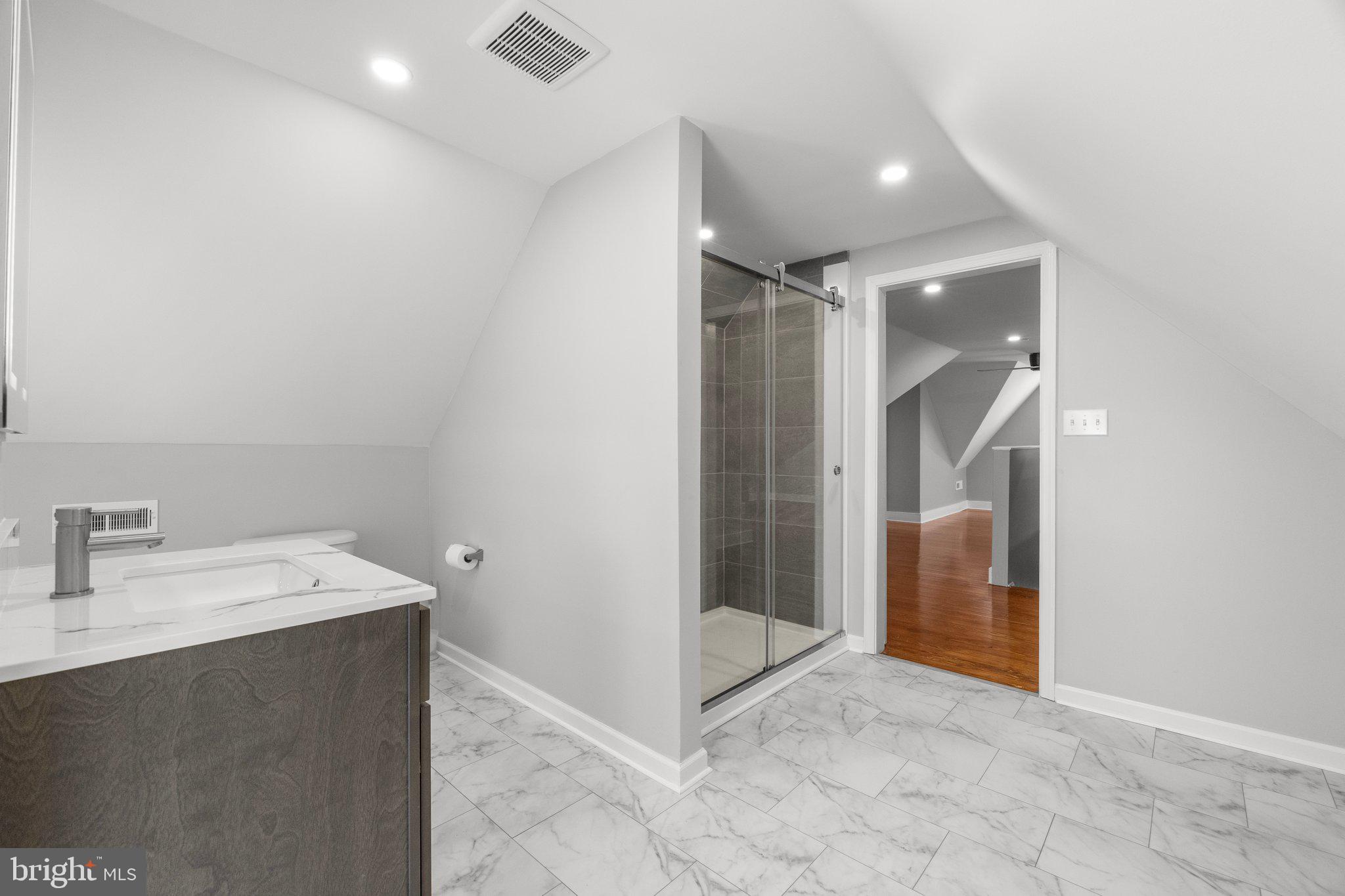 ROCKLEDGE - Residential