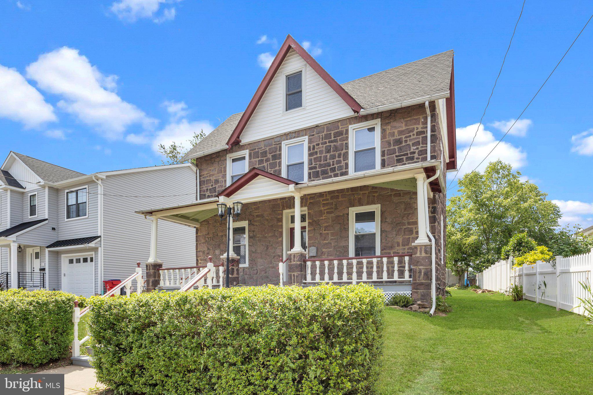 ROCKLEDGE - Residential