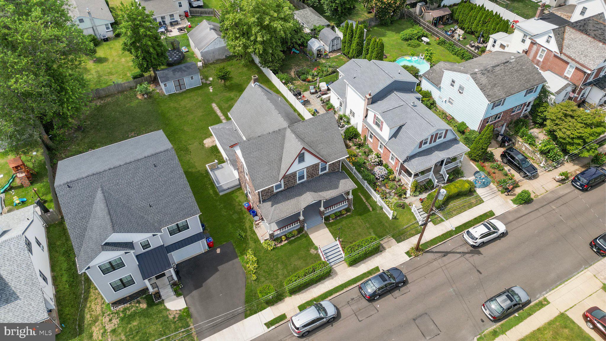 ROCKLEDGE - Residential