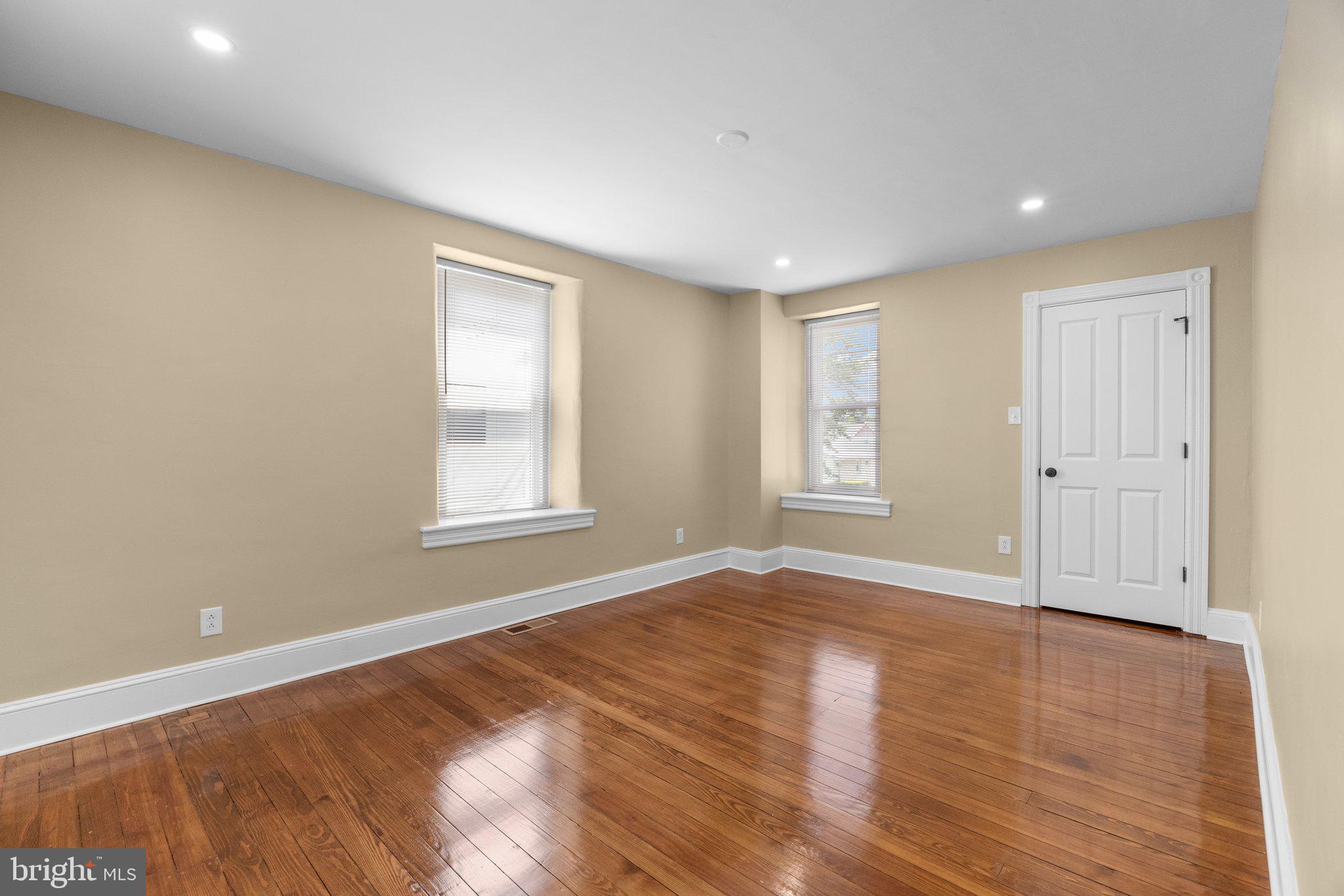 ROCKLEDGE - Residential