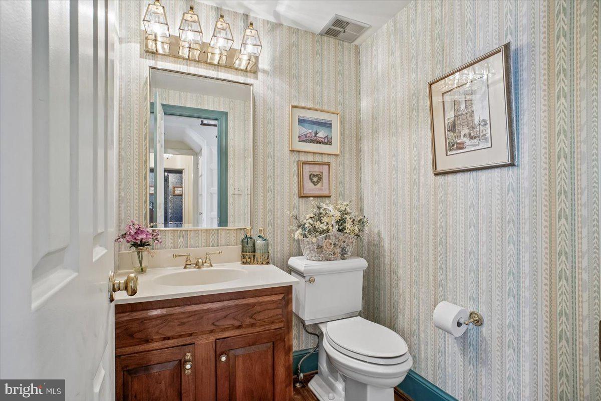 INVERNESS FOREST - Residential