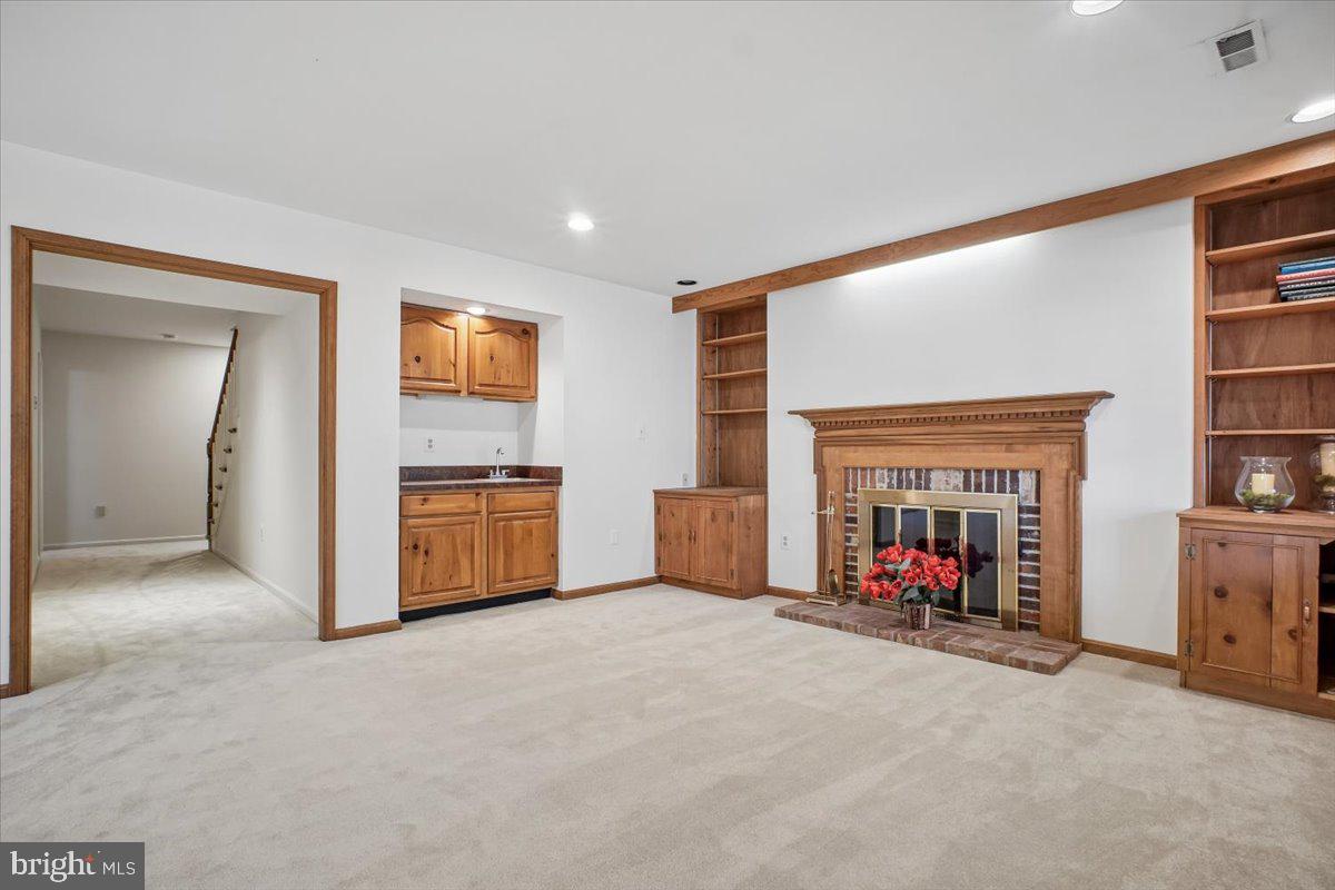 INVERNESS FOREST - Residential