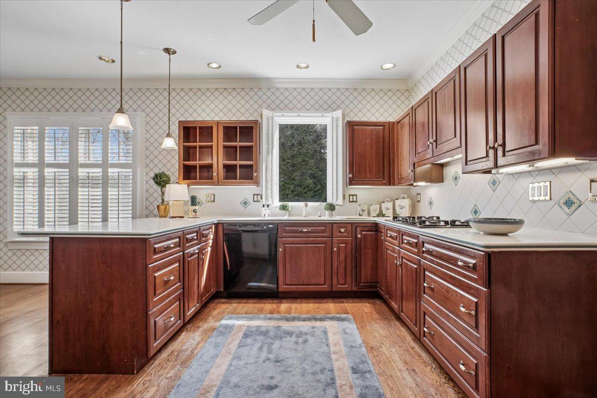 INVERNESS FOREST - Residential