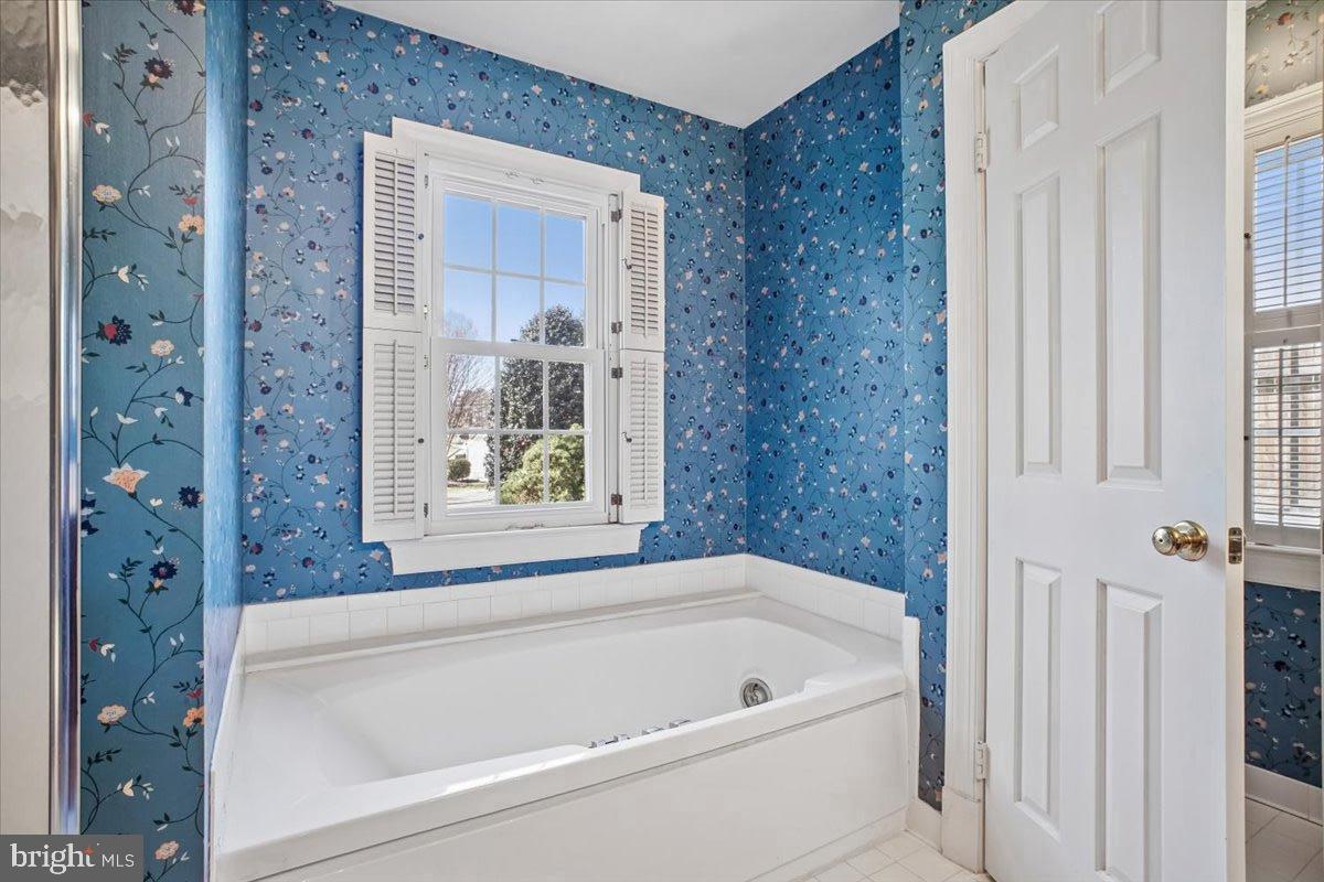 INVERNESS FOREST - Residential