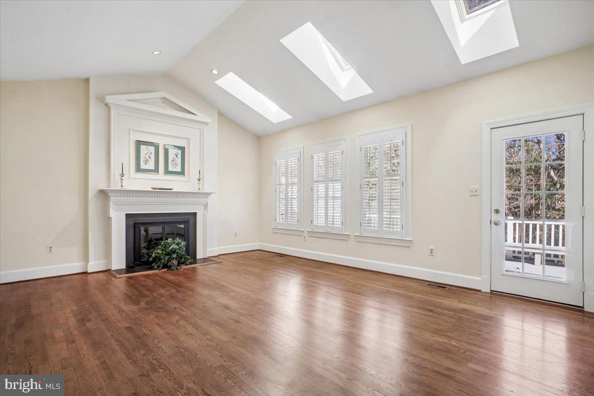 INVERNESS FOREST - Residential