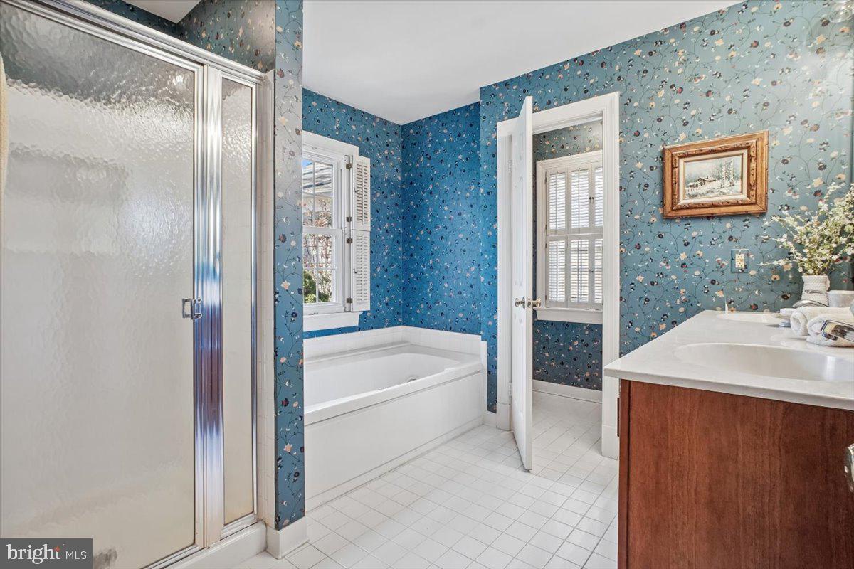 INVERNESS FOREST - Residential