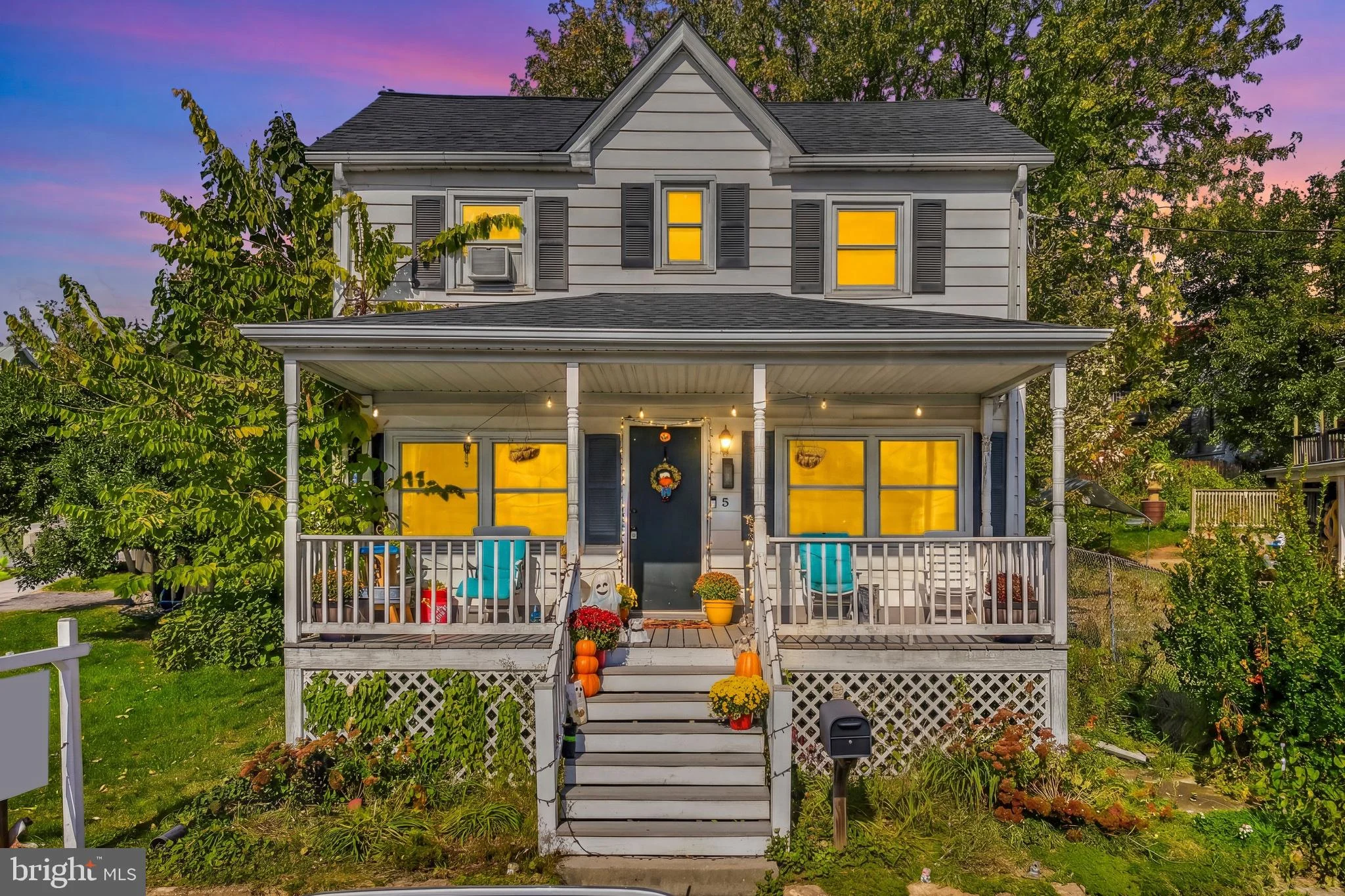 5 E B Street