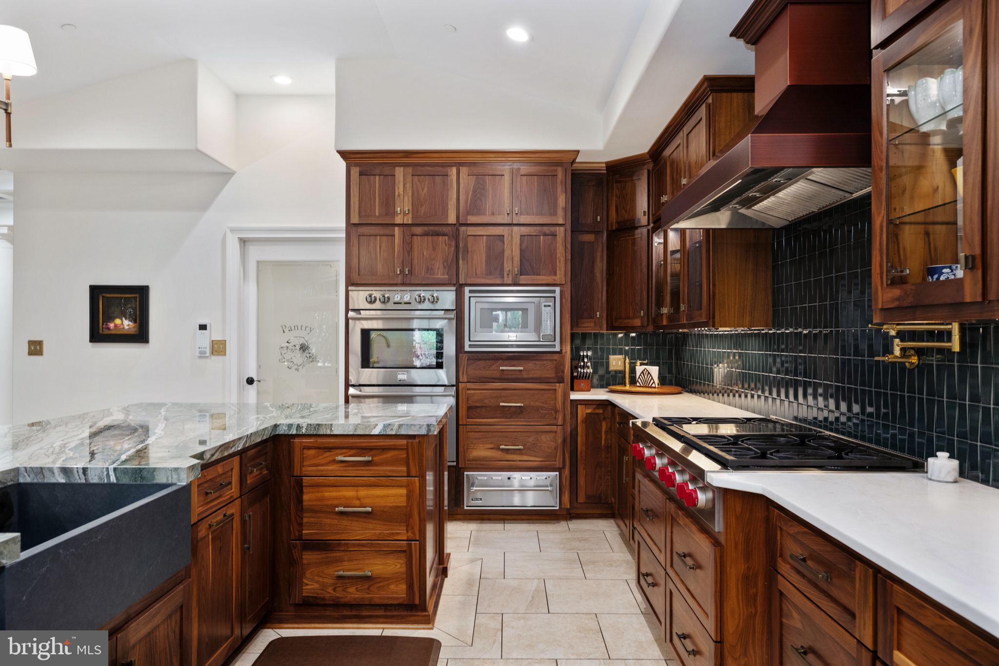 DOWNTOWN FREDERICKSBURG - Residential