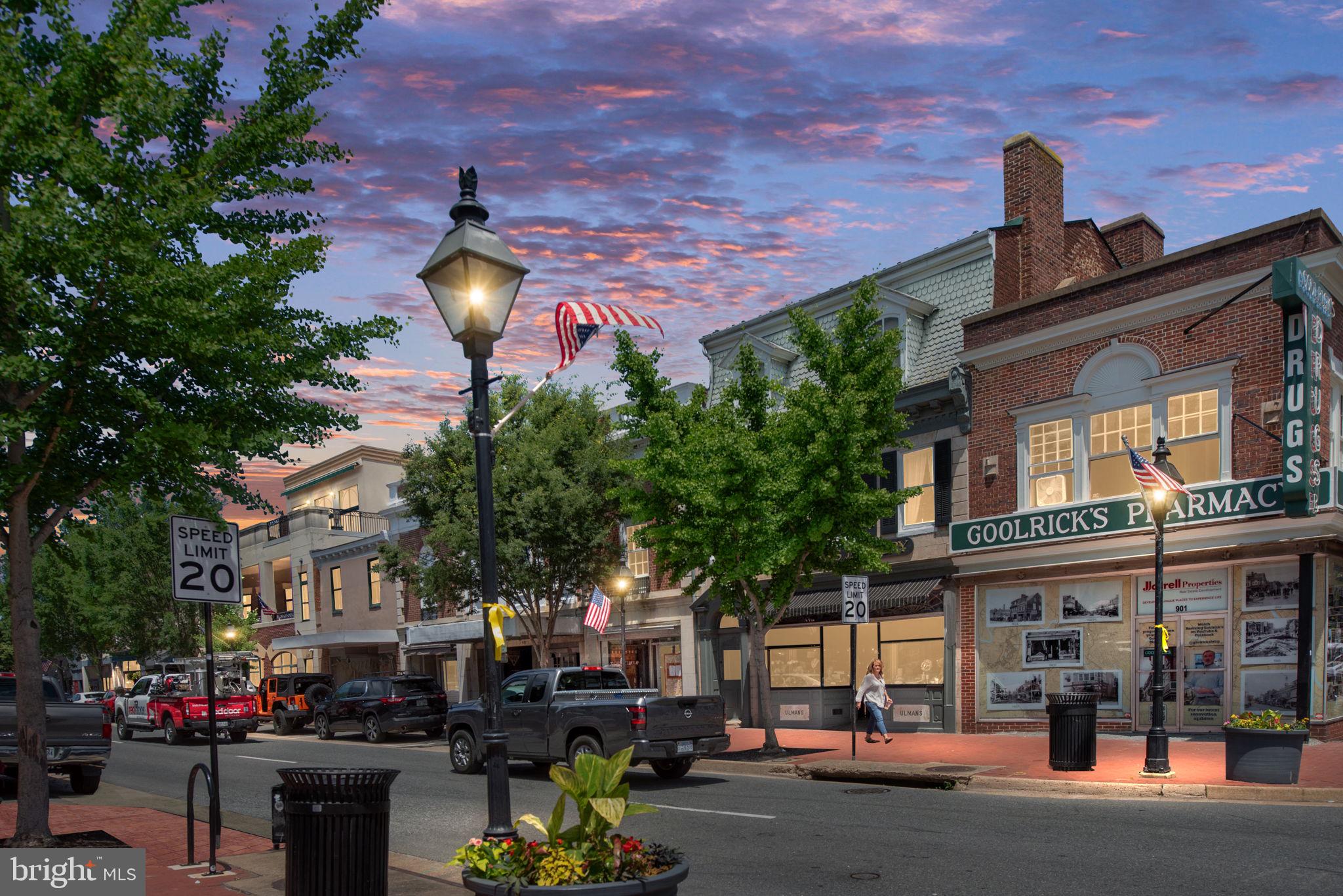 DOWNTOWN FREDERICKSBURG - Residential