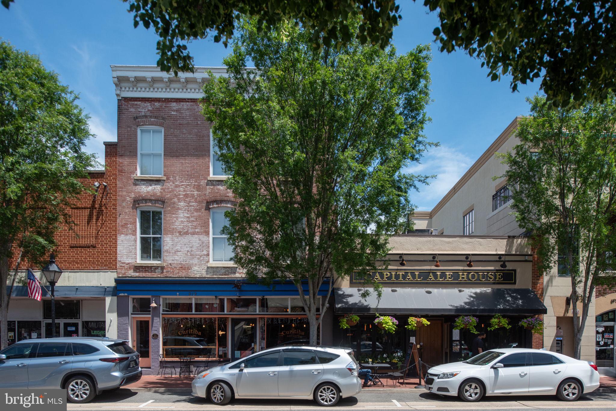 DOWNTOWN FREDERICKSBURG - Residential
