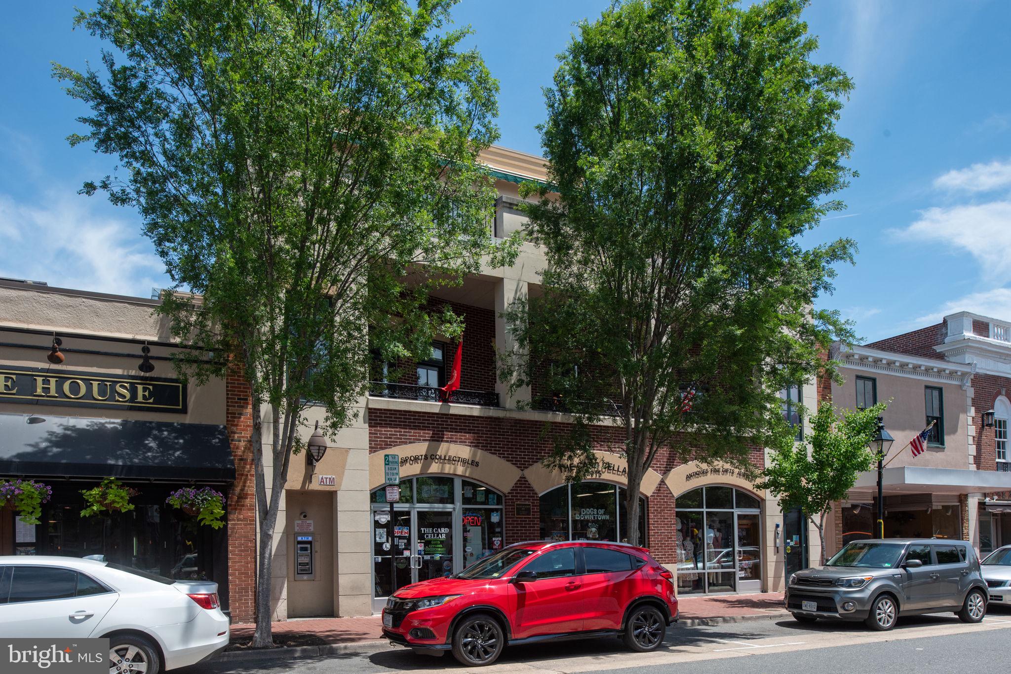 DOWNTOWN FREDERICKSBURG - Residential