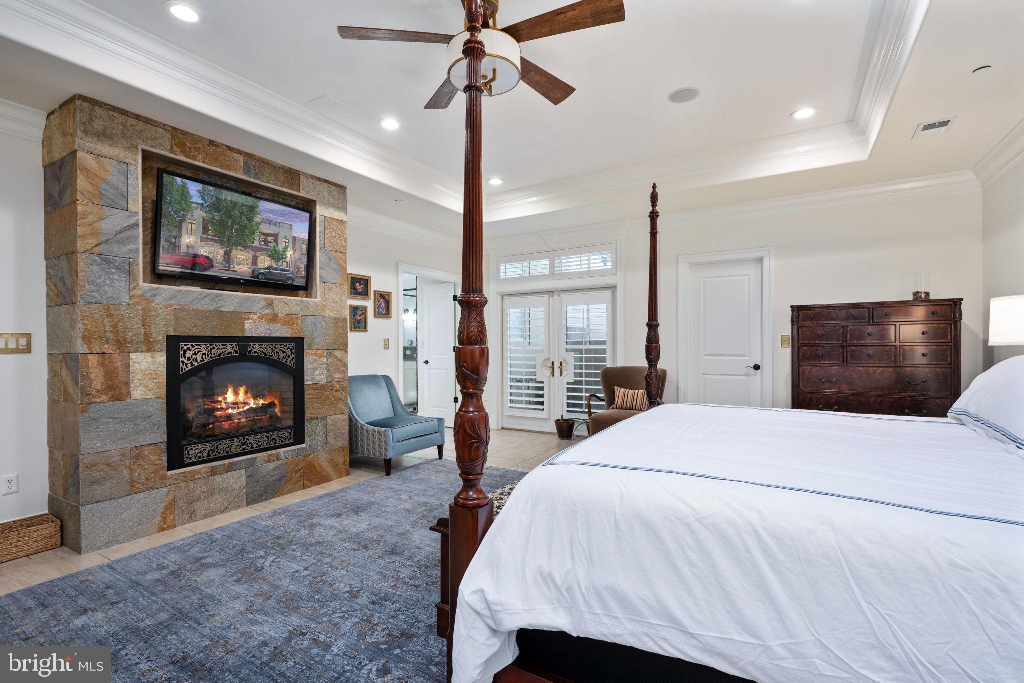 DOWNTOWN FREDERICKSBURG - Residential