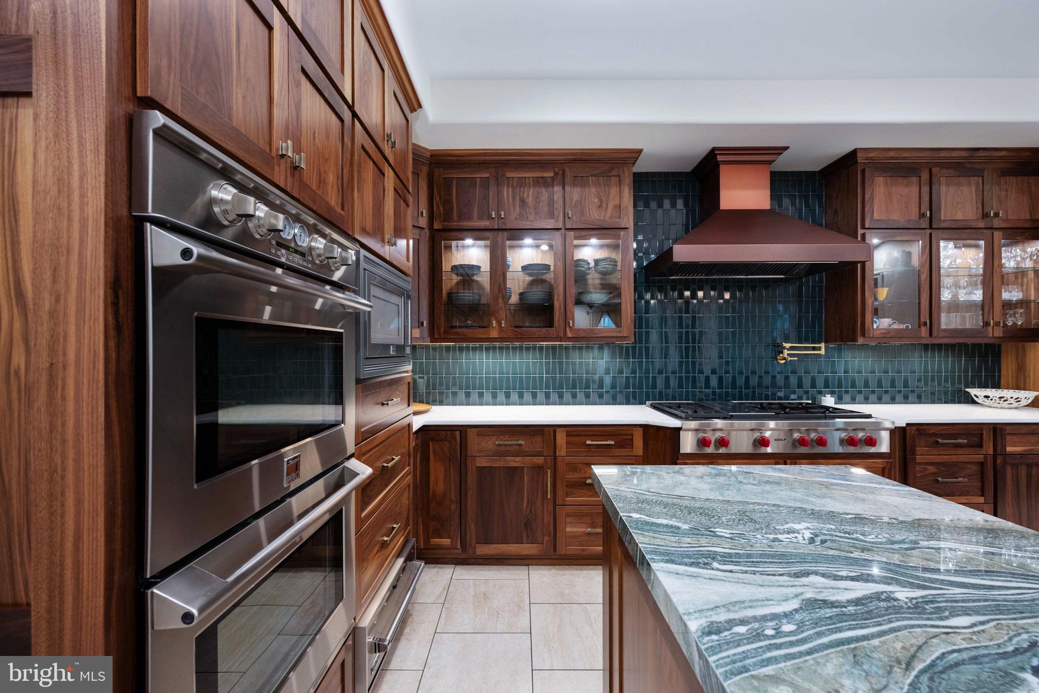 DOWNTOWN FREDERICKSBURG - Residential