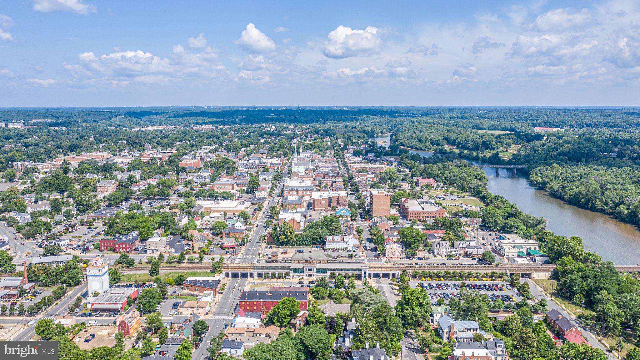 DOWNTOWN FREDERICKSBURG - Residential