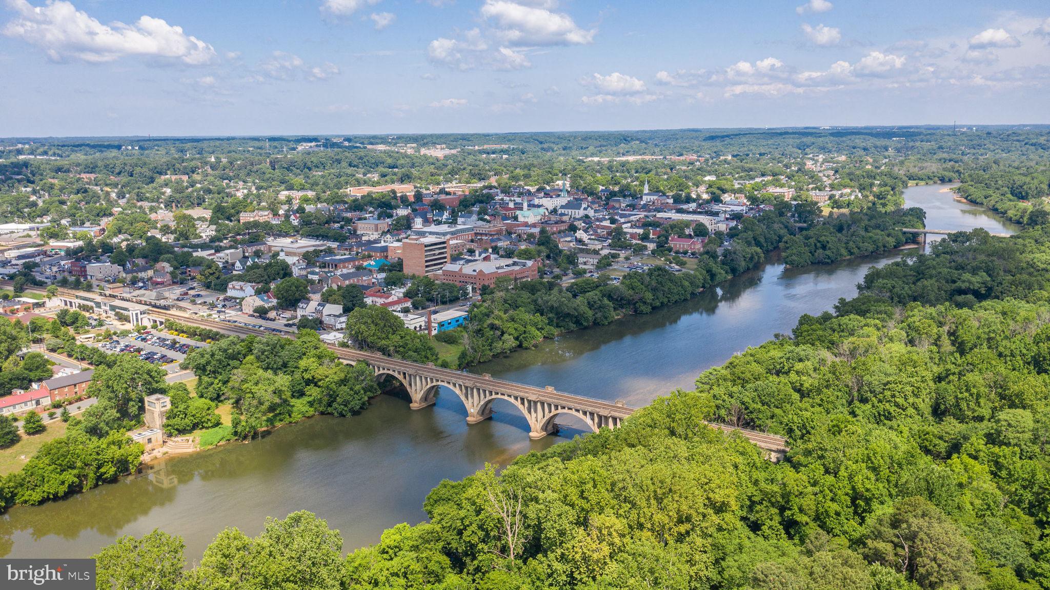DOWNTOWN FREDERICKSBURG - Residential
