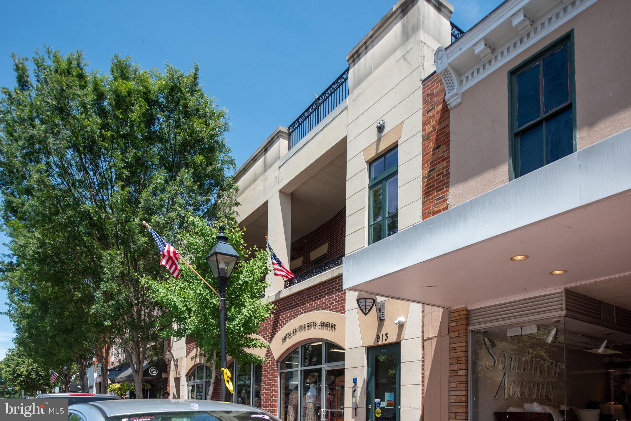 DOWNTOWN FREDERICKSBURG - Residential