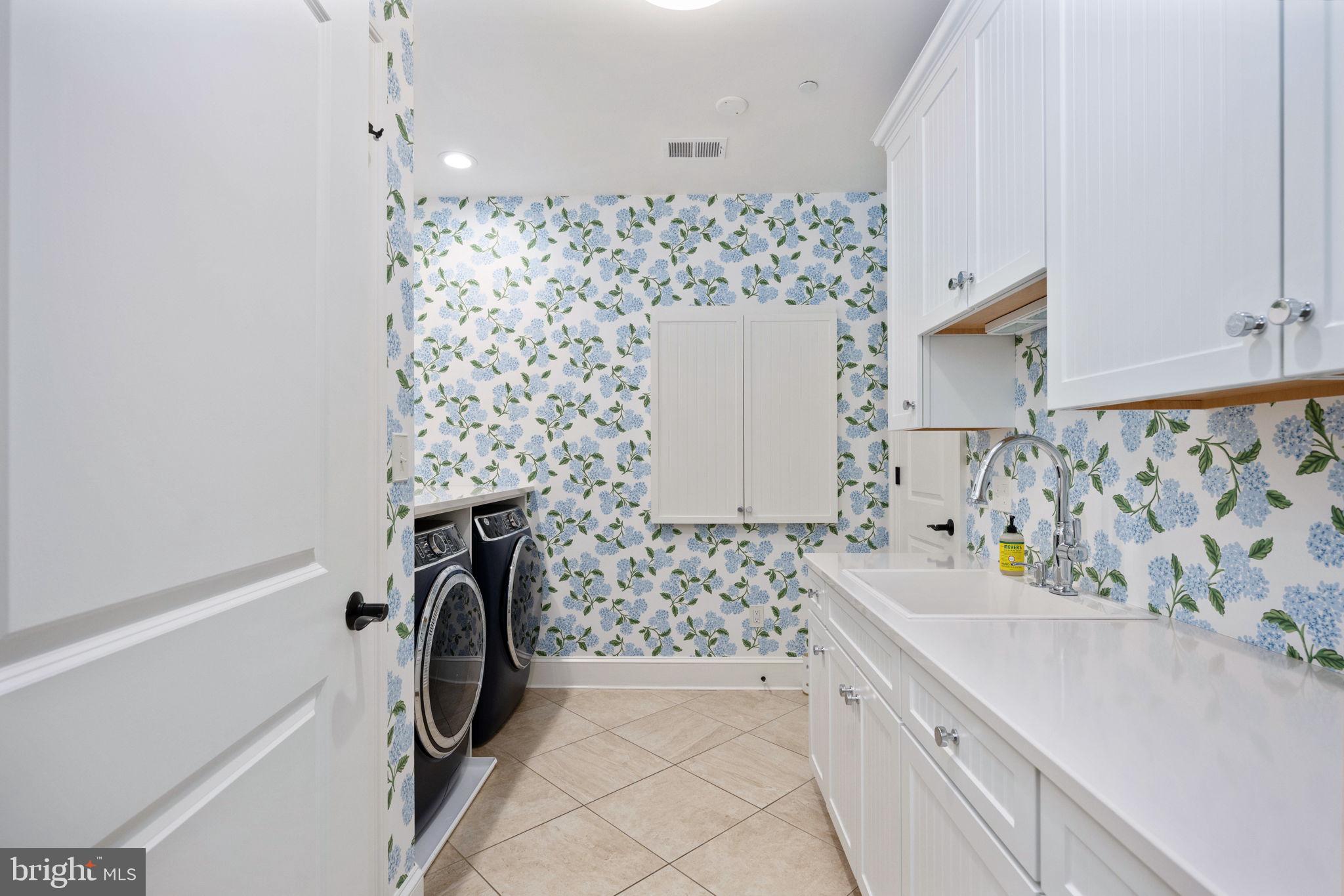 DOWNTOWN FREDERICKSBURG - Residential