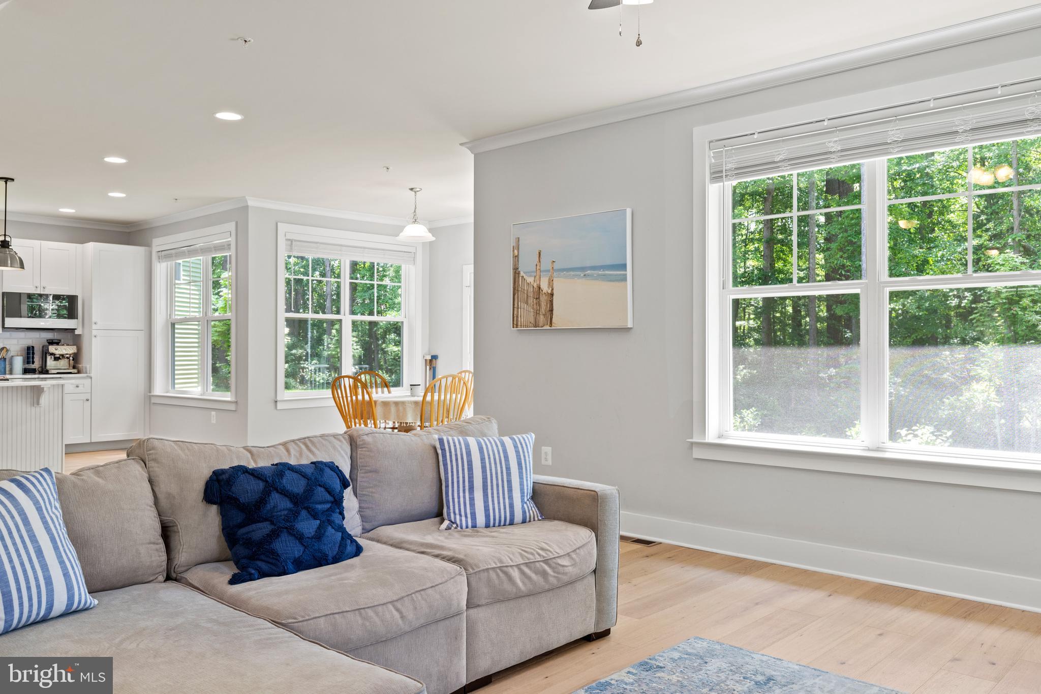 NEW DEALE BEACH - Residential