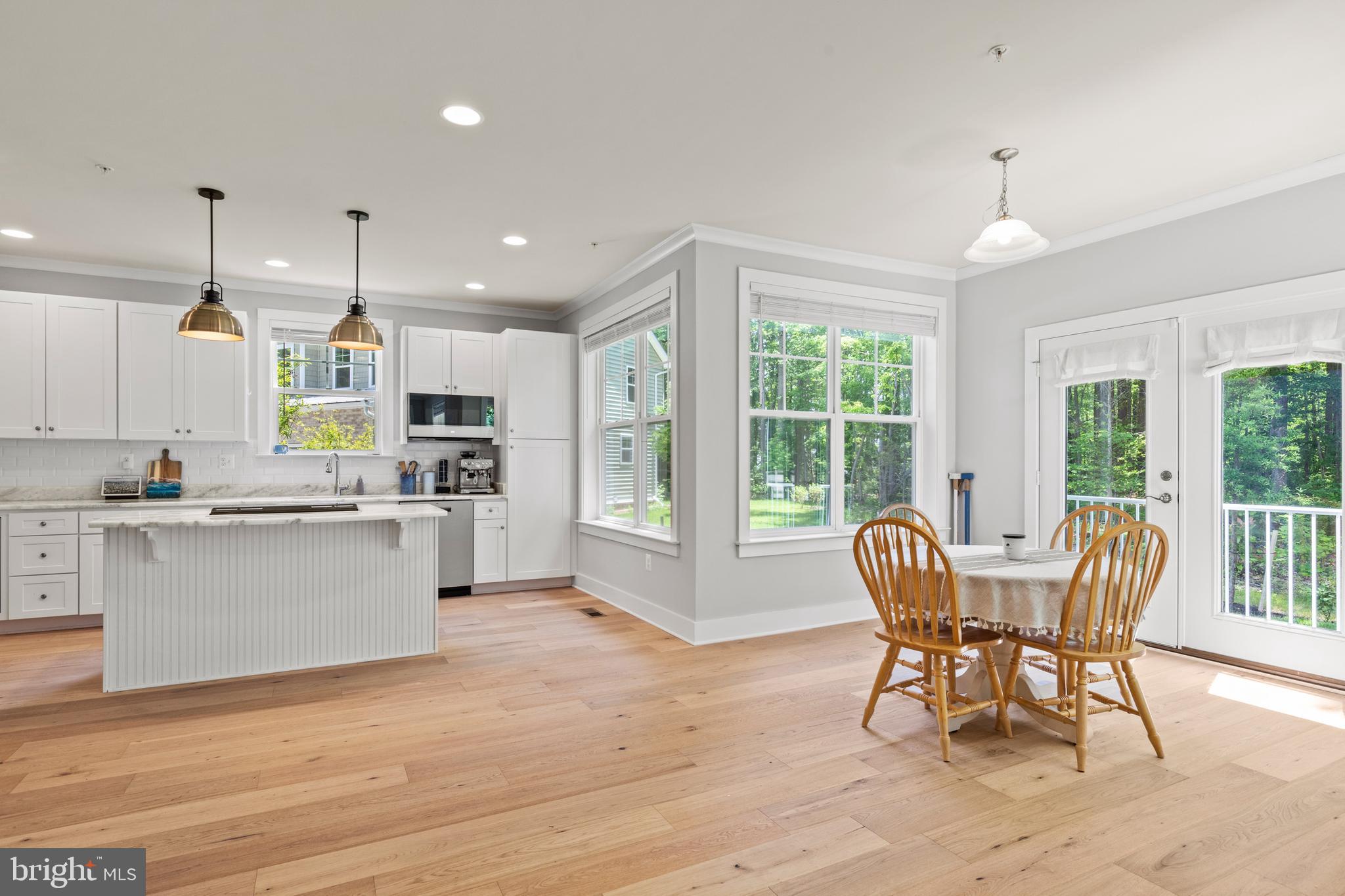 NEW DEALE BEACH - Residential