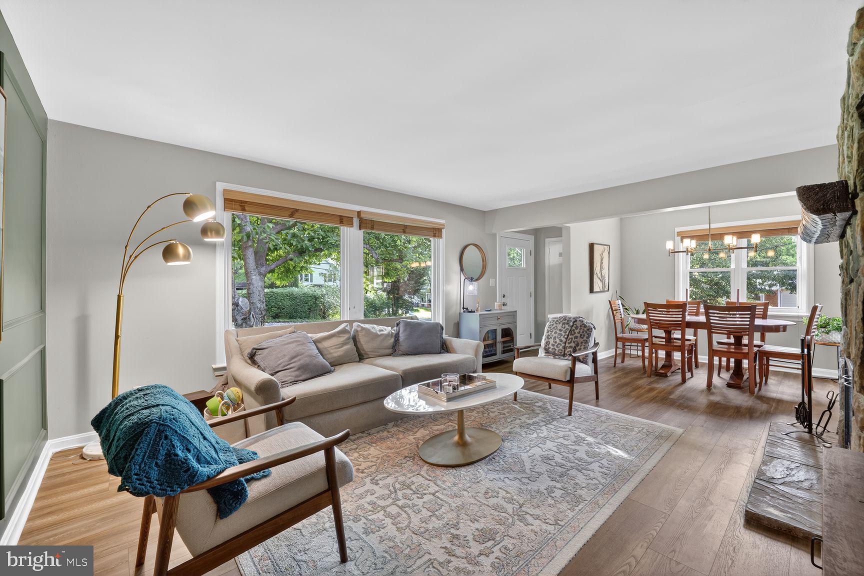 10123 CAPITOL VIEW AVENUE