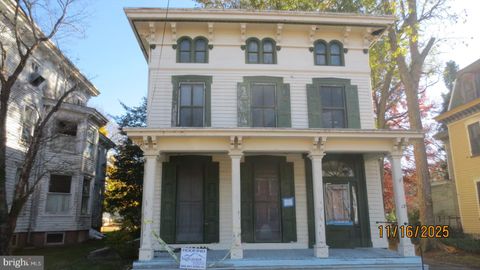 12 OAK STREET SALEM NJ 08079