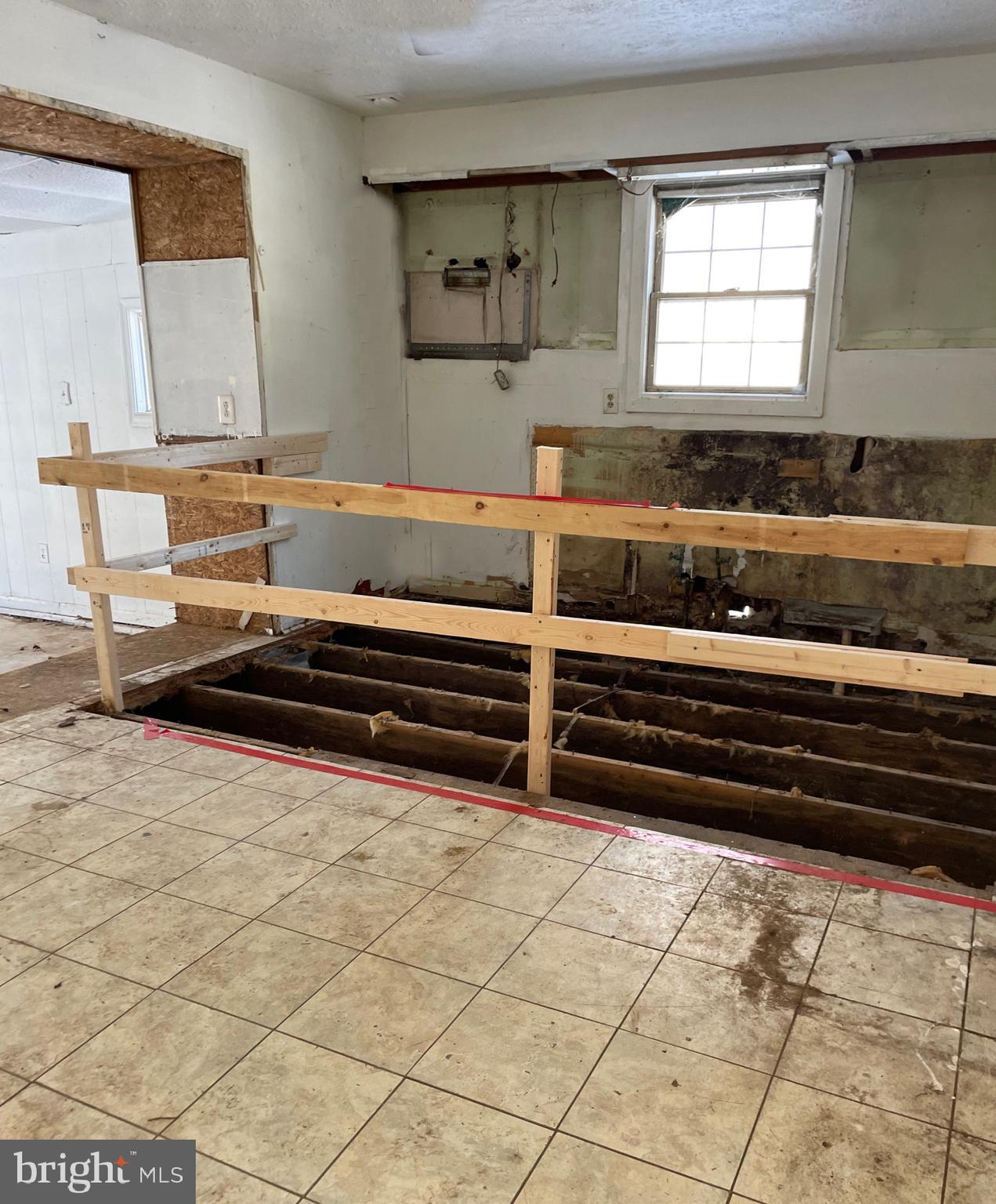 CEDAR LANE - Residential